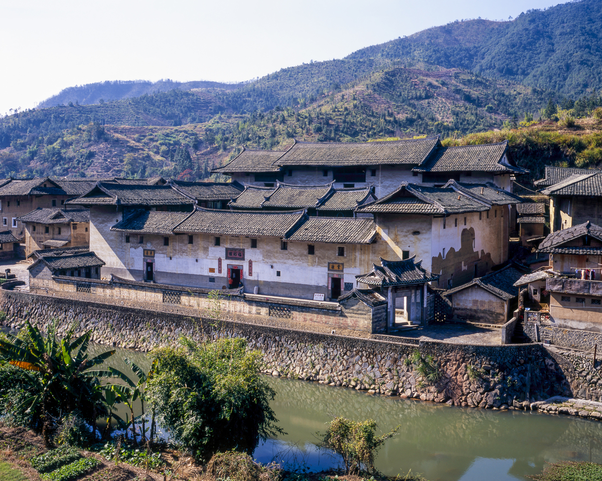 福建永定土楼：世界遗产中的客家智慧与文化