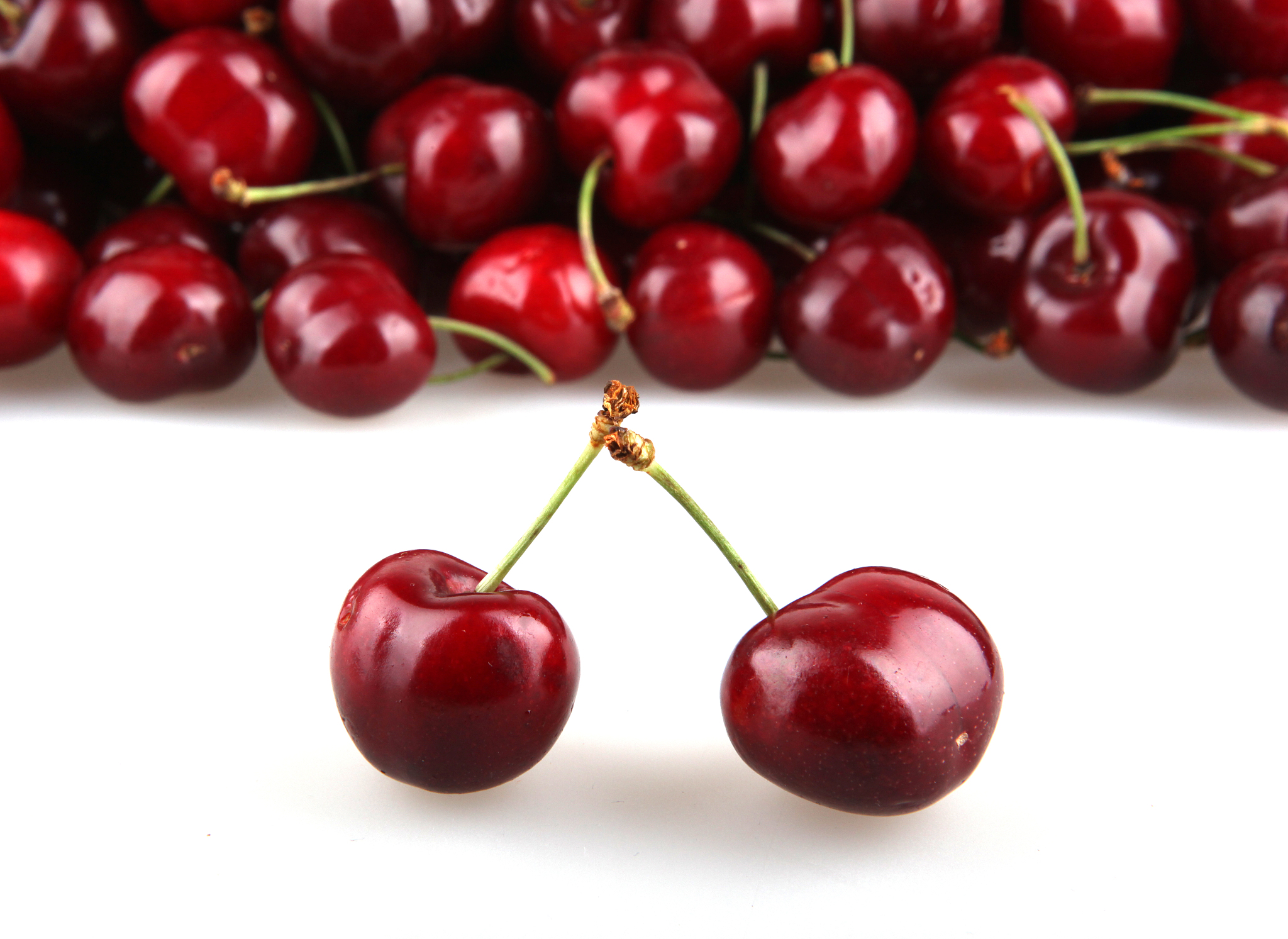 车厘子用不同语言怎么说？全球10种语言大揭秘