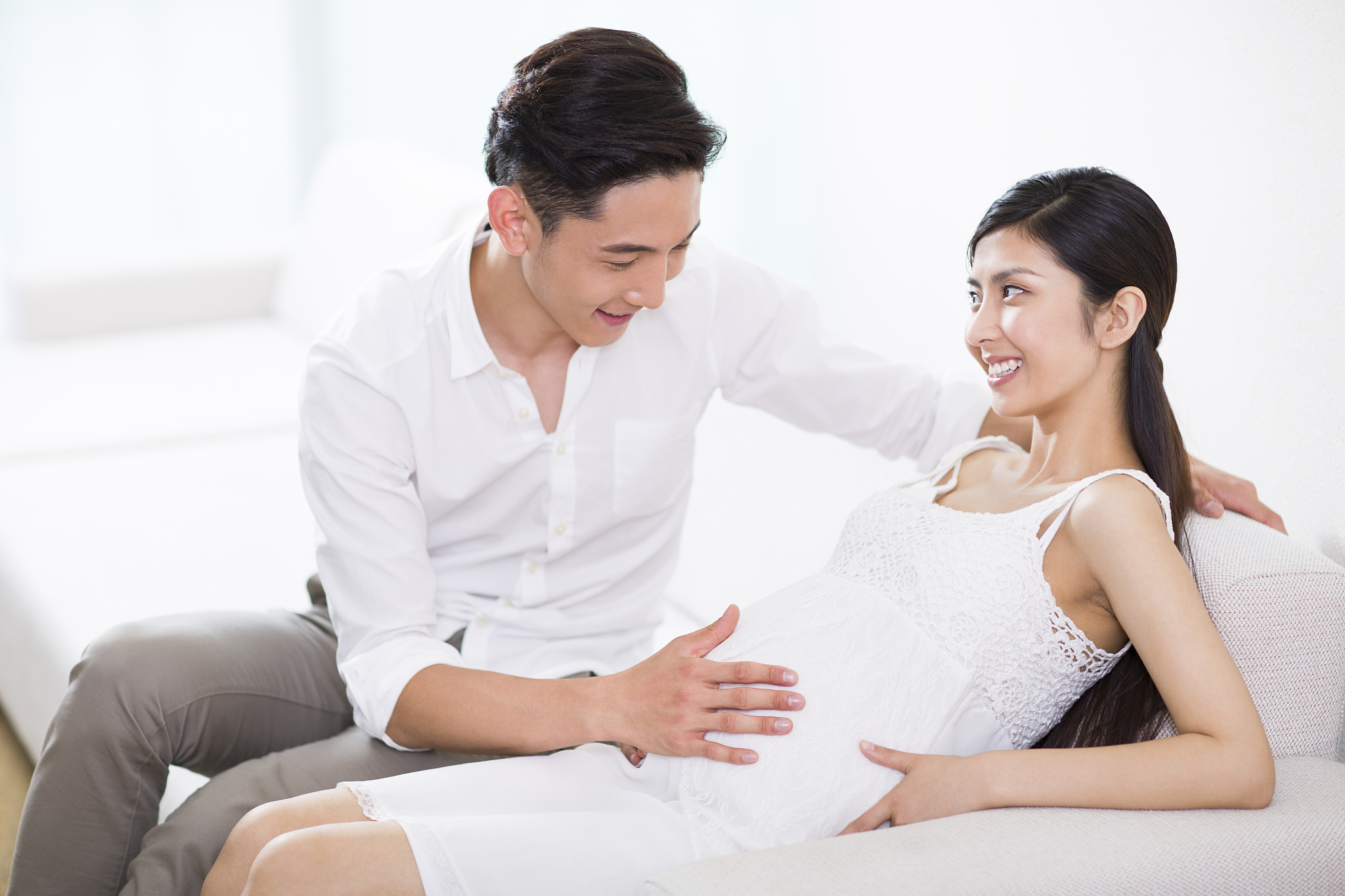 老婆怀孕了但孩子不是我的怎么办
