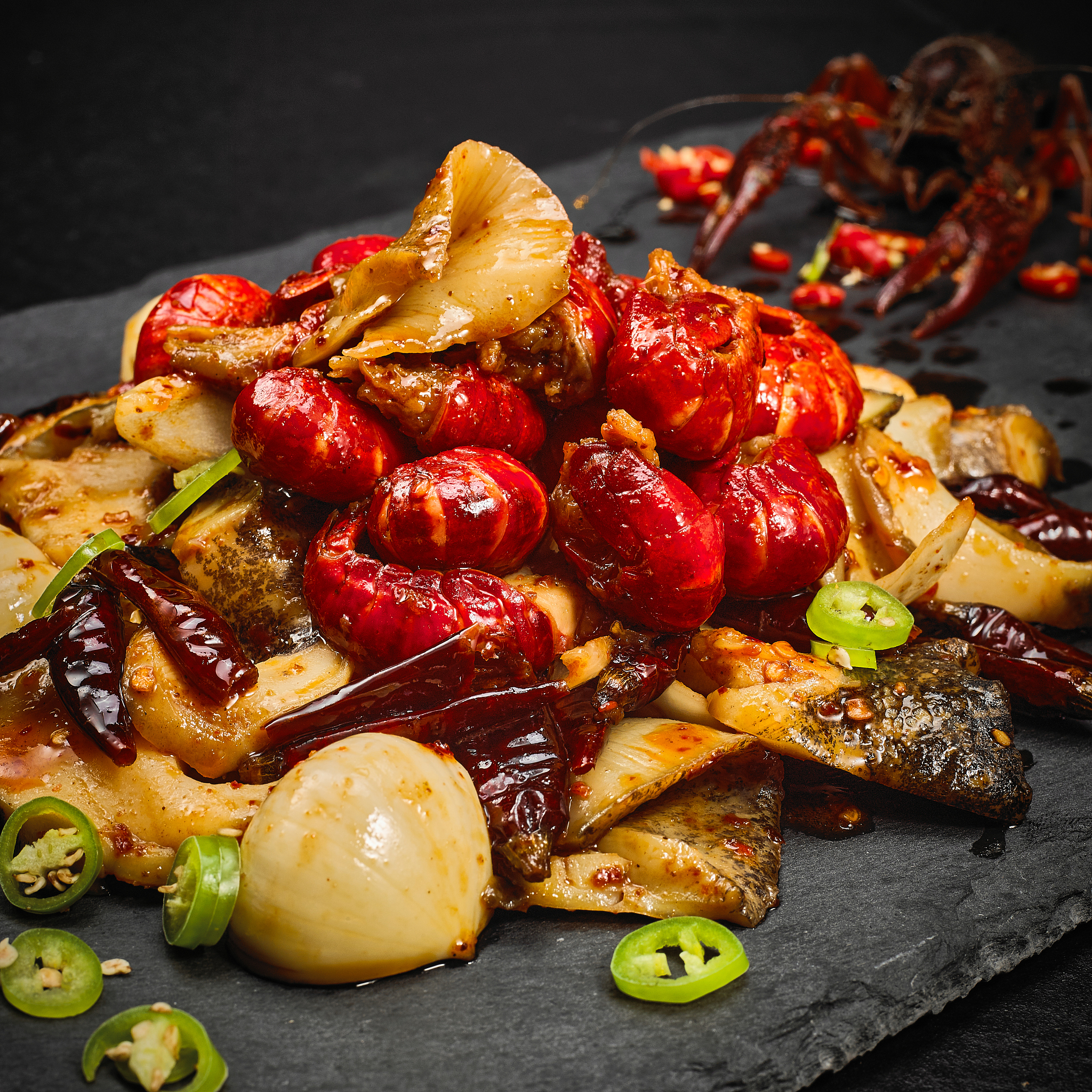 安农大食堂明天菜谱：炒芹菜、烧白菜、青椒肉丝等