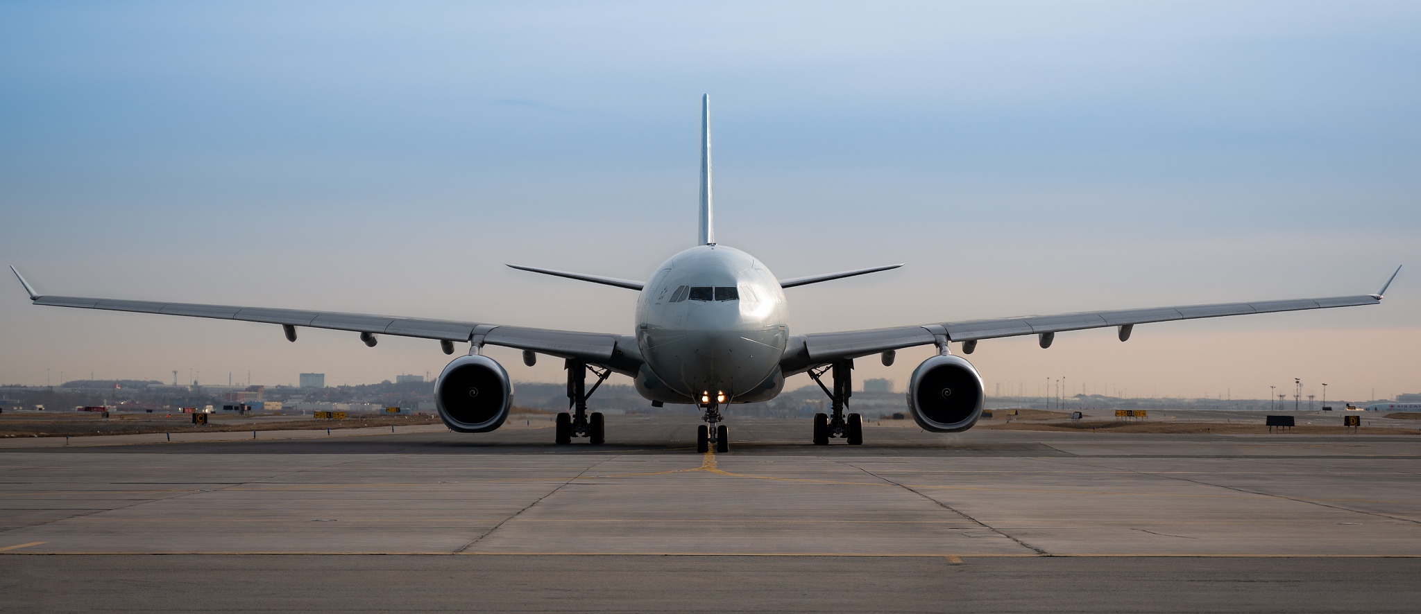 四川航空学校招生专业有哪些？飞行、机械、电子、计算机等领域全覆盖！