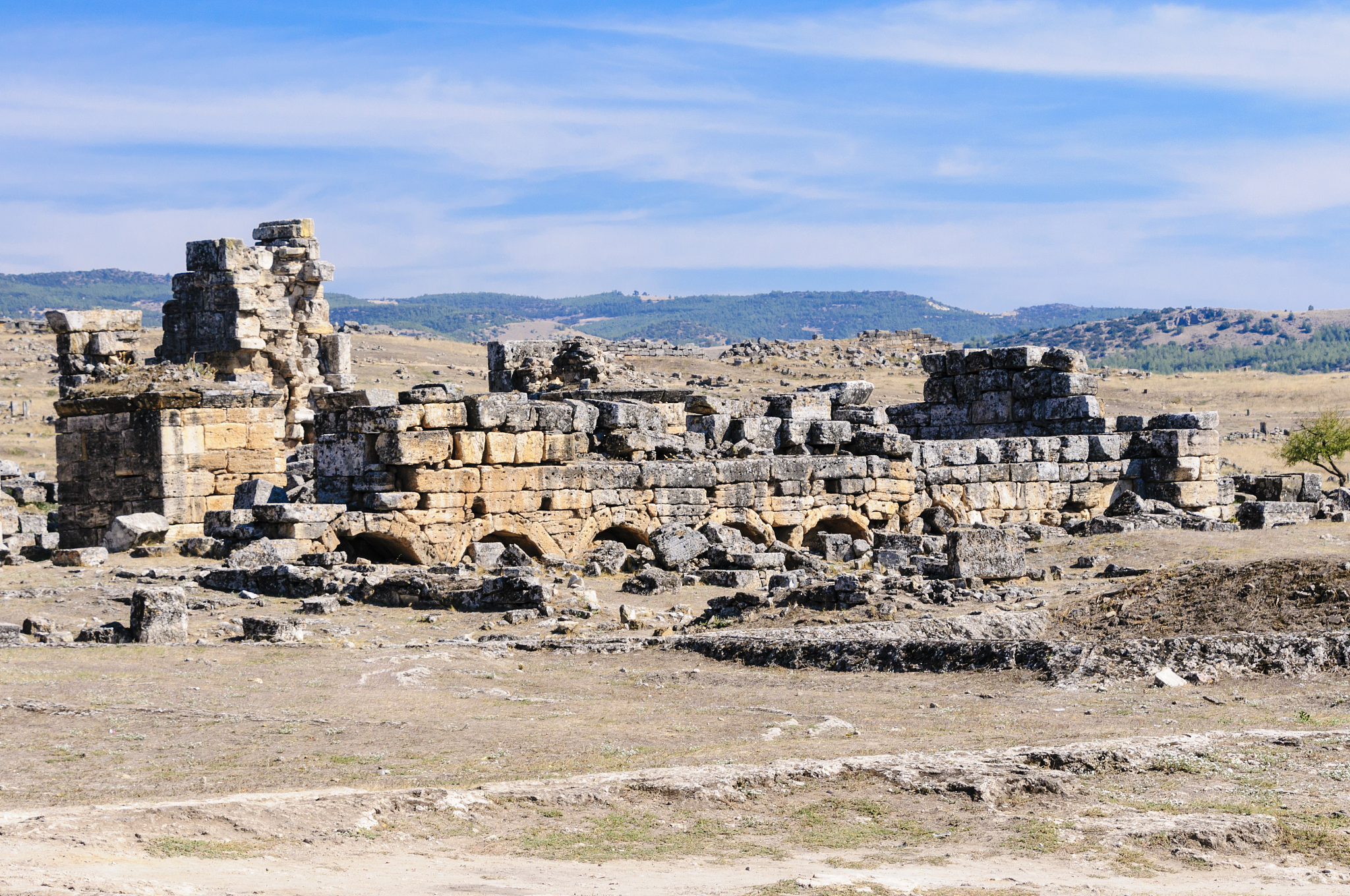 roman building destroyed by an earthquake at hieropolis, pamakku