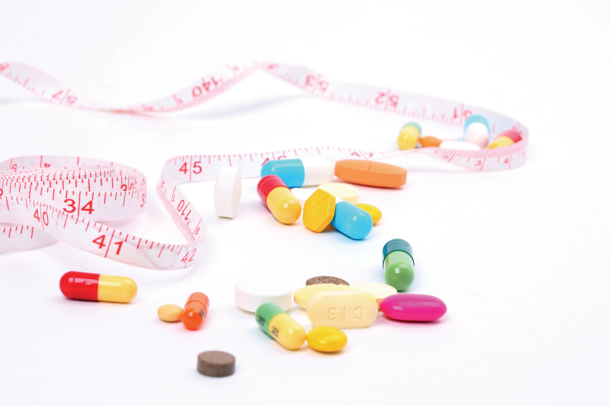 精神科药物对心血管系统副作用研究综述：临床应用与风险控制