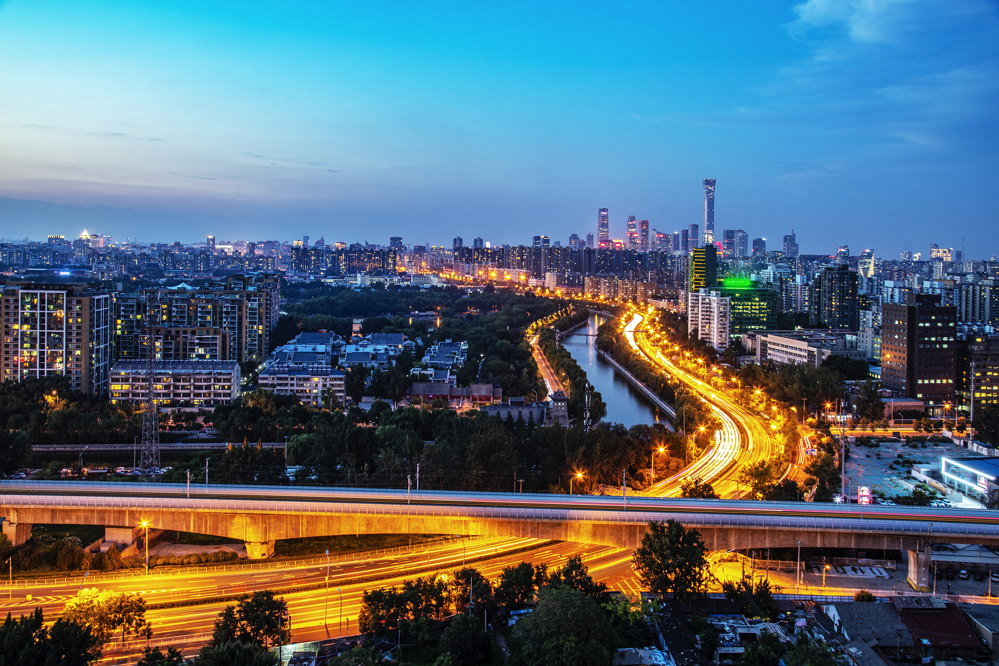 北京东南环路夜景