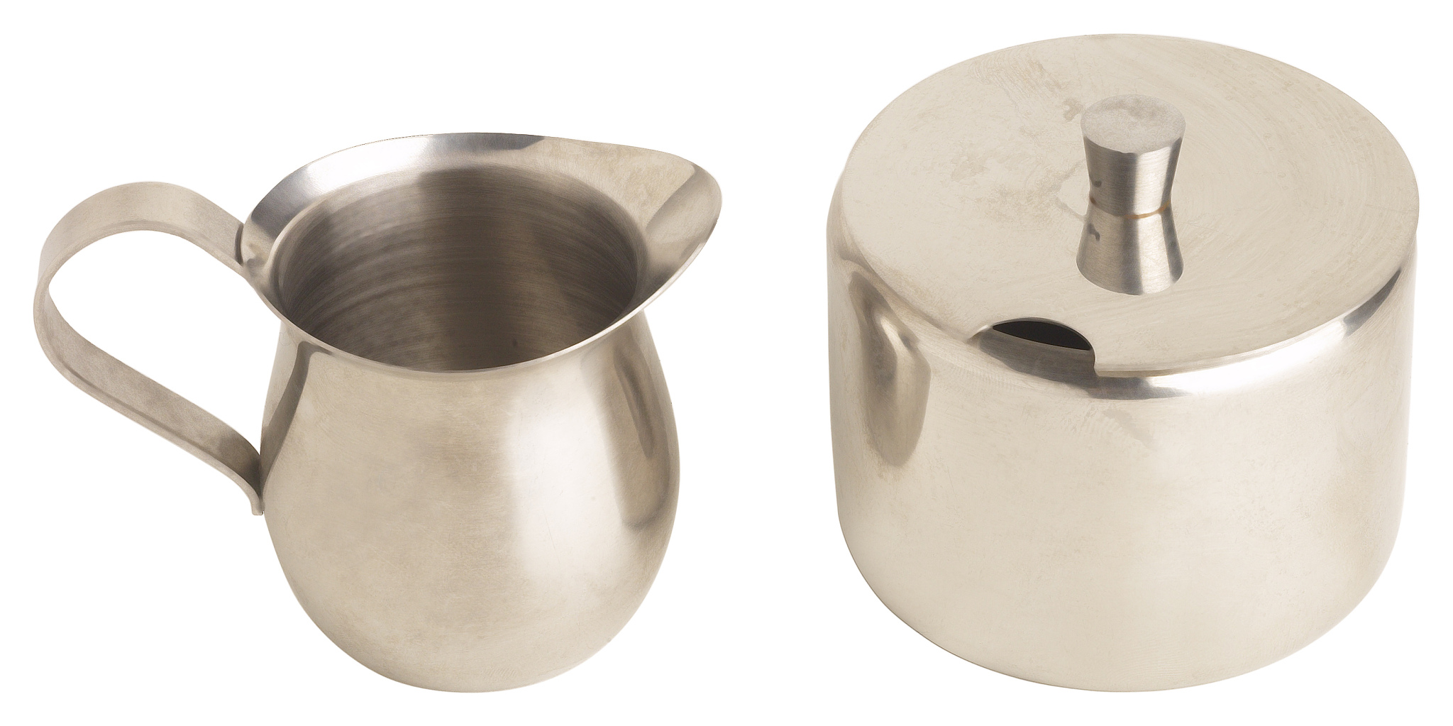 恒温壶外壁扣环容易生锈吗？