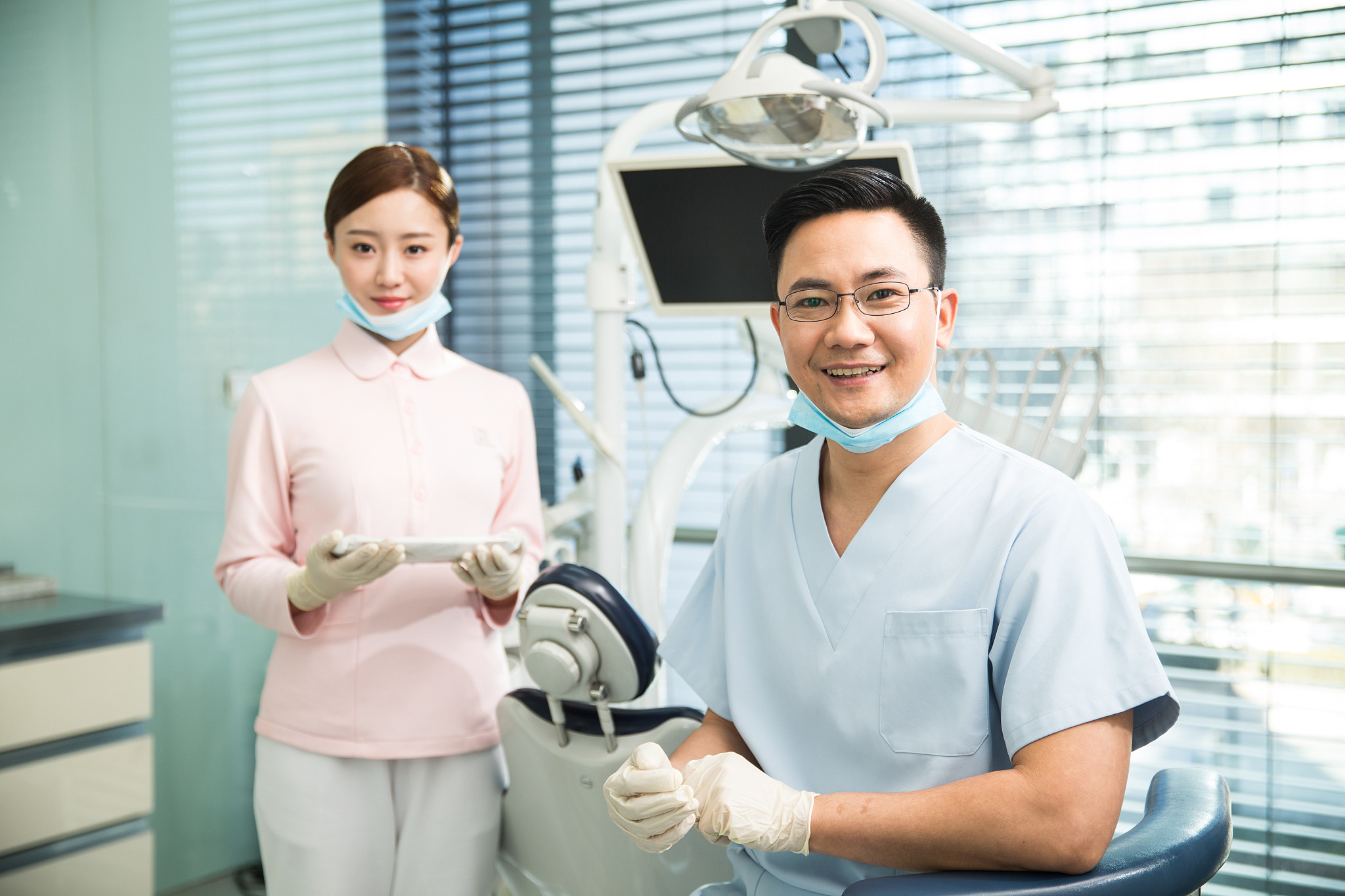 大专学口腔医学专业后悔死了 毕业好就业吗