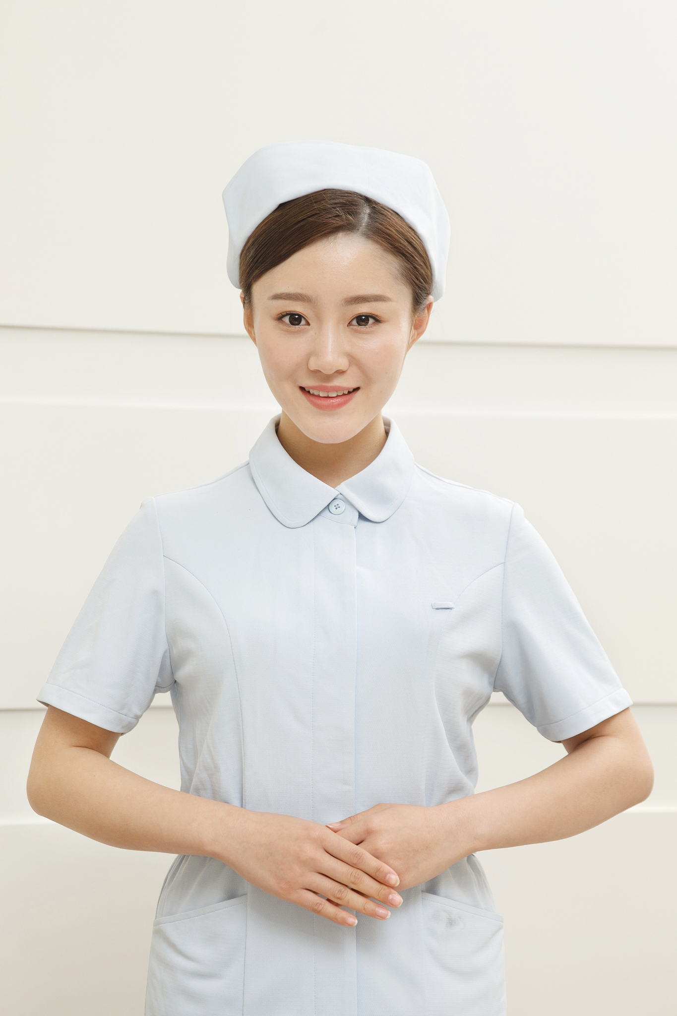 护士为什么要戴帽子？ - 护士帽的作用与意义