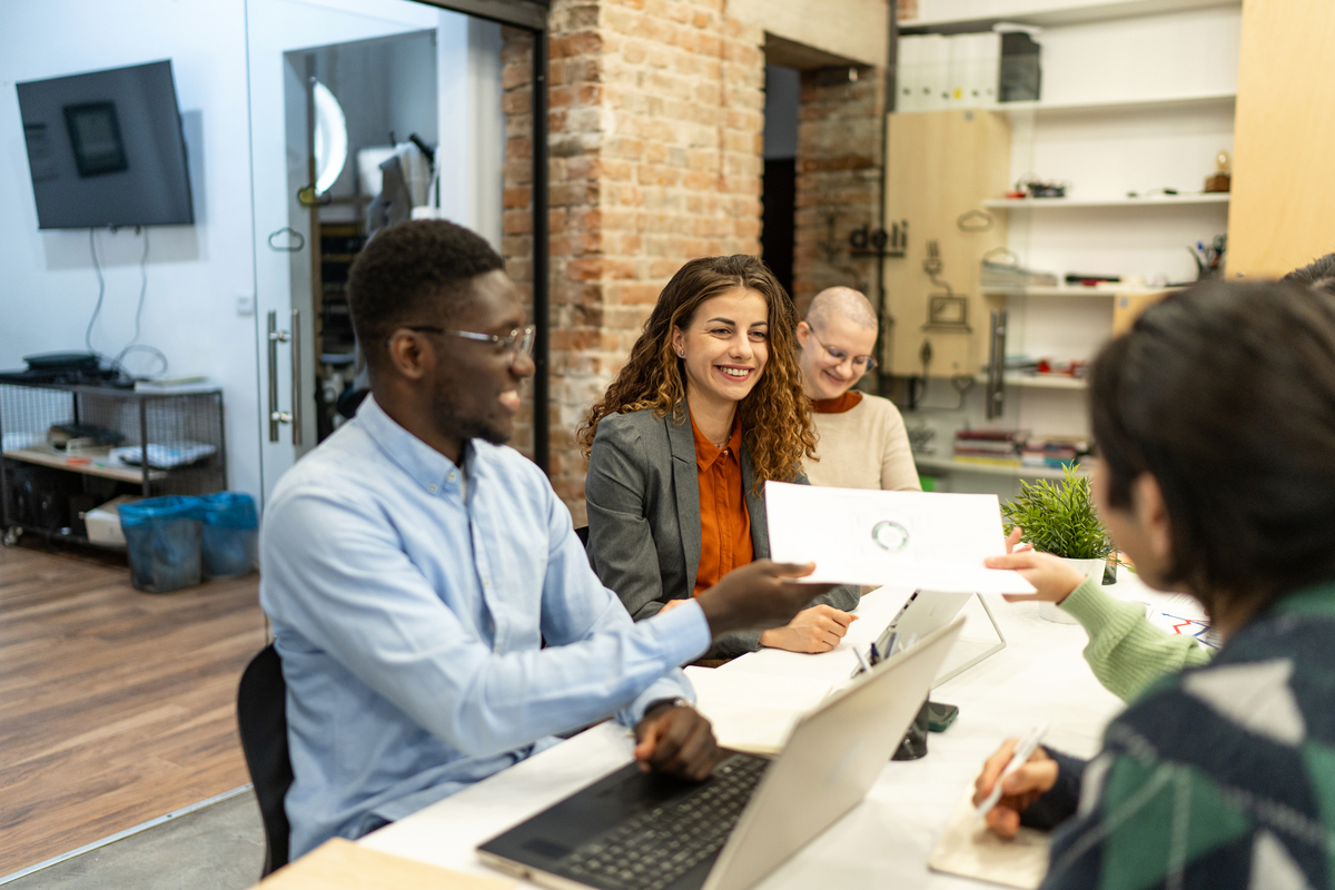 Pret a Manger: Hiring 550 New UK Staff in 2013, Focusing on Team Member Success