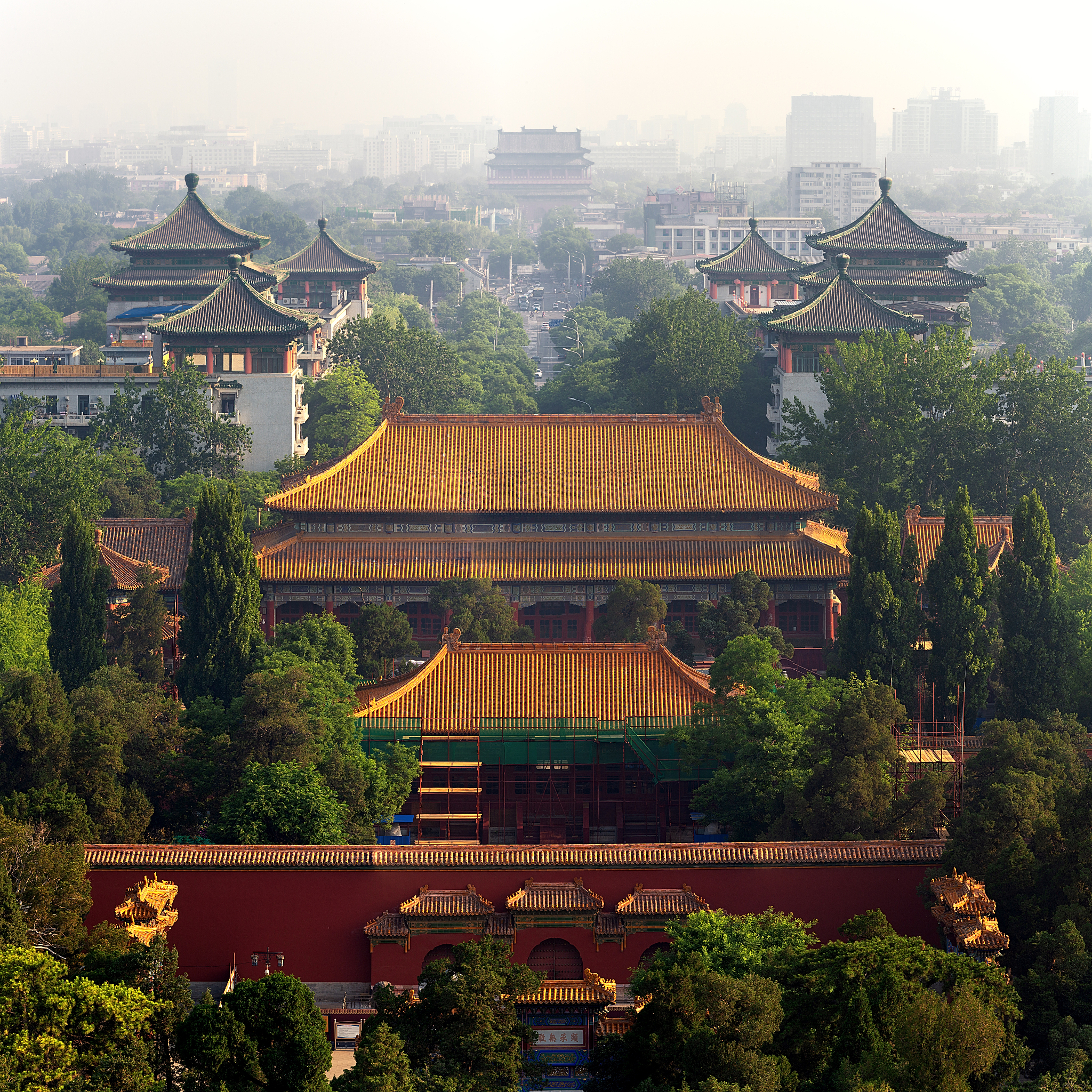 安顺中专学校热门专业推荐 | 就业前景分析