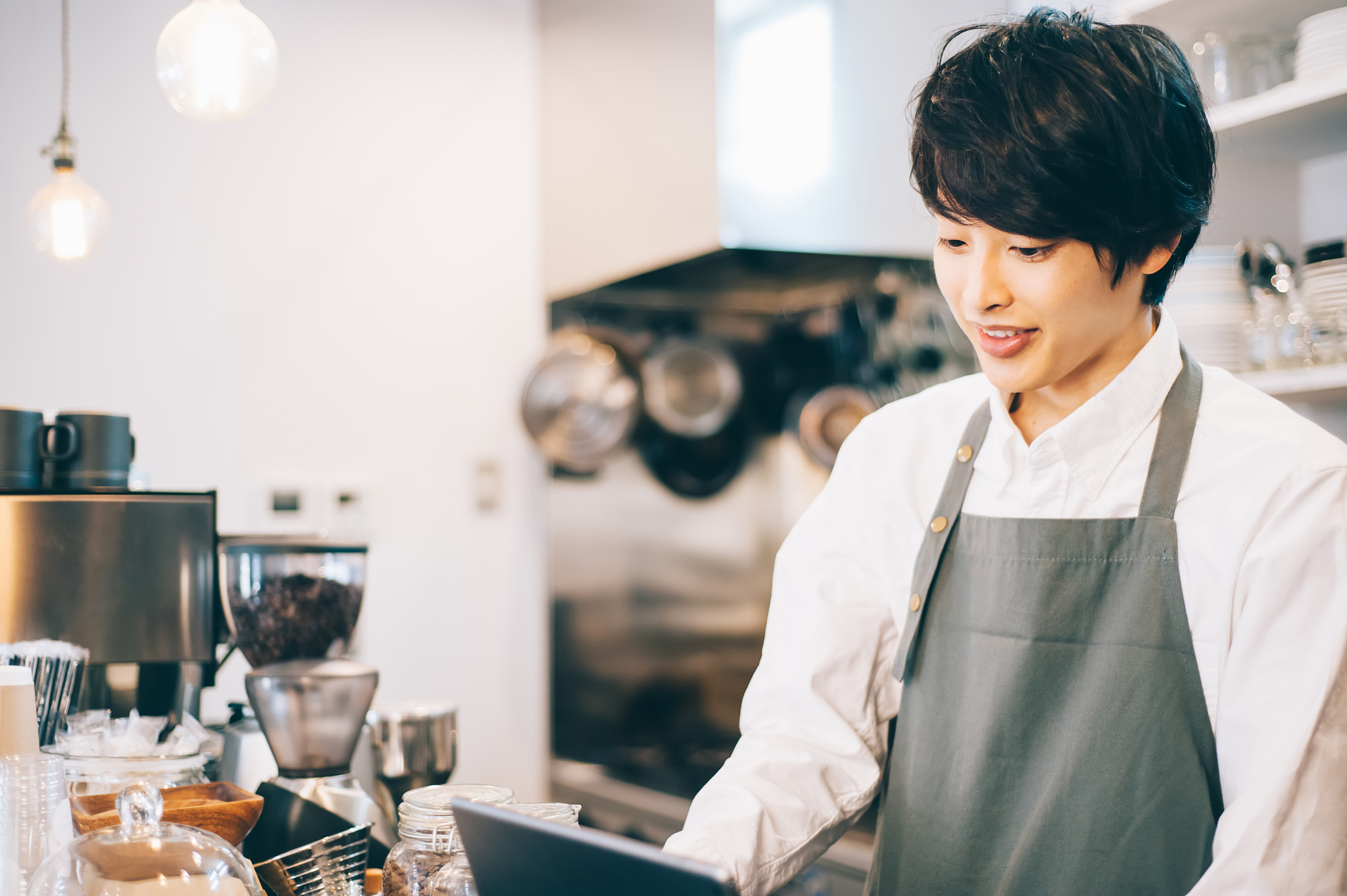 在家兼职工作：适合在家做的兼职类型及所需技能