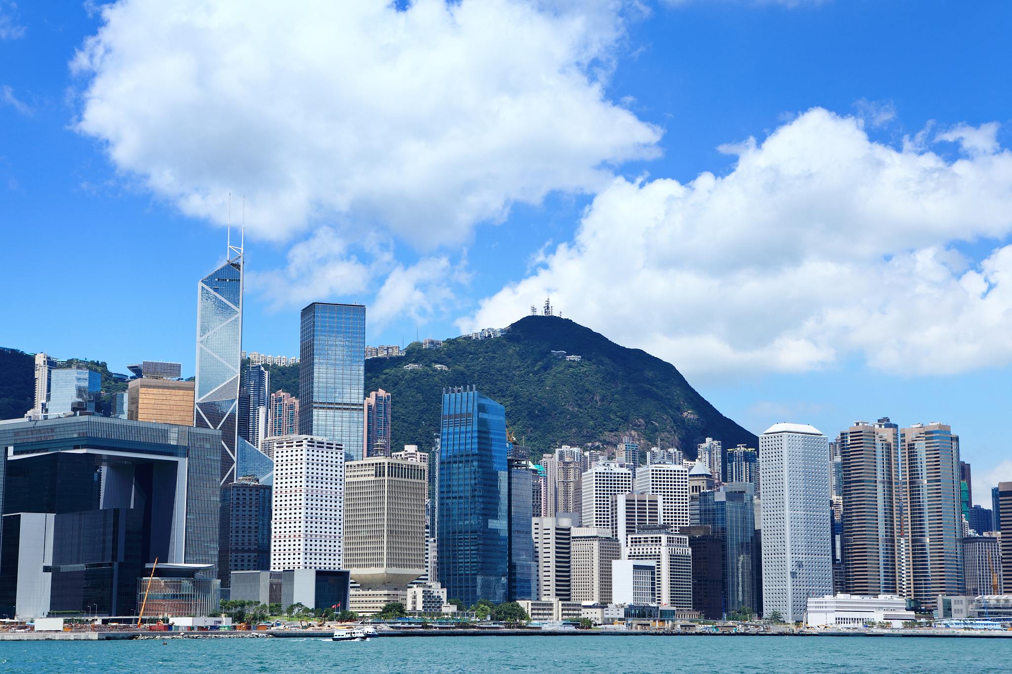 hong kong island harbor front at daytime