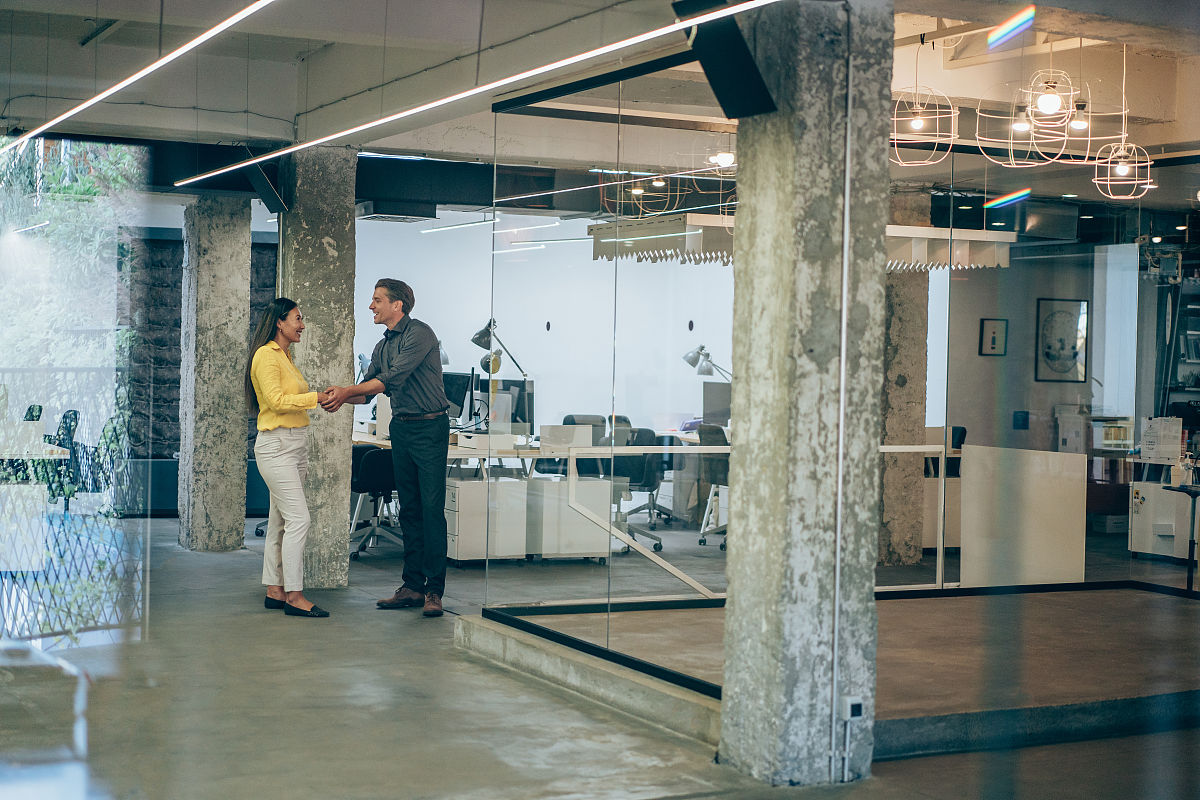 上海市商业学校国际商务工作室介绍