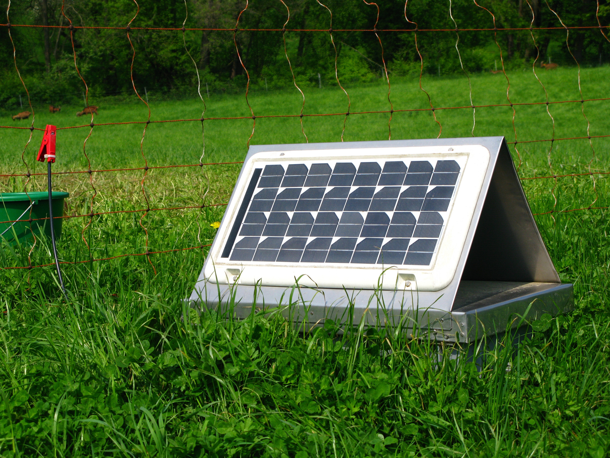 给电瓶车太阳能风力里程增程器 取几个中文的广告标题