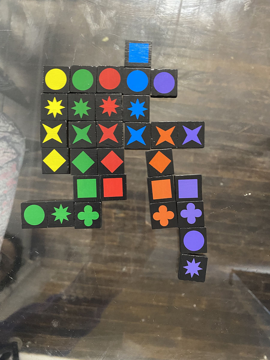 圆形放置游戏：必胜策略判定