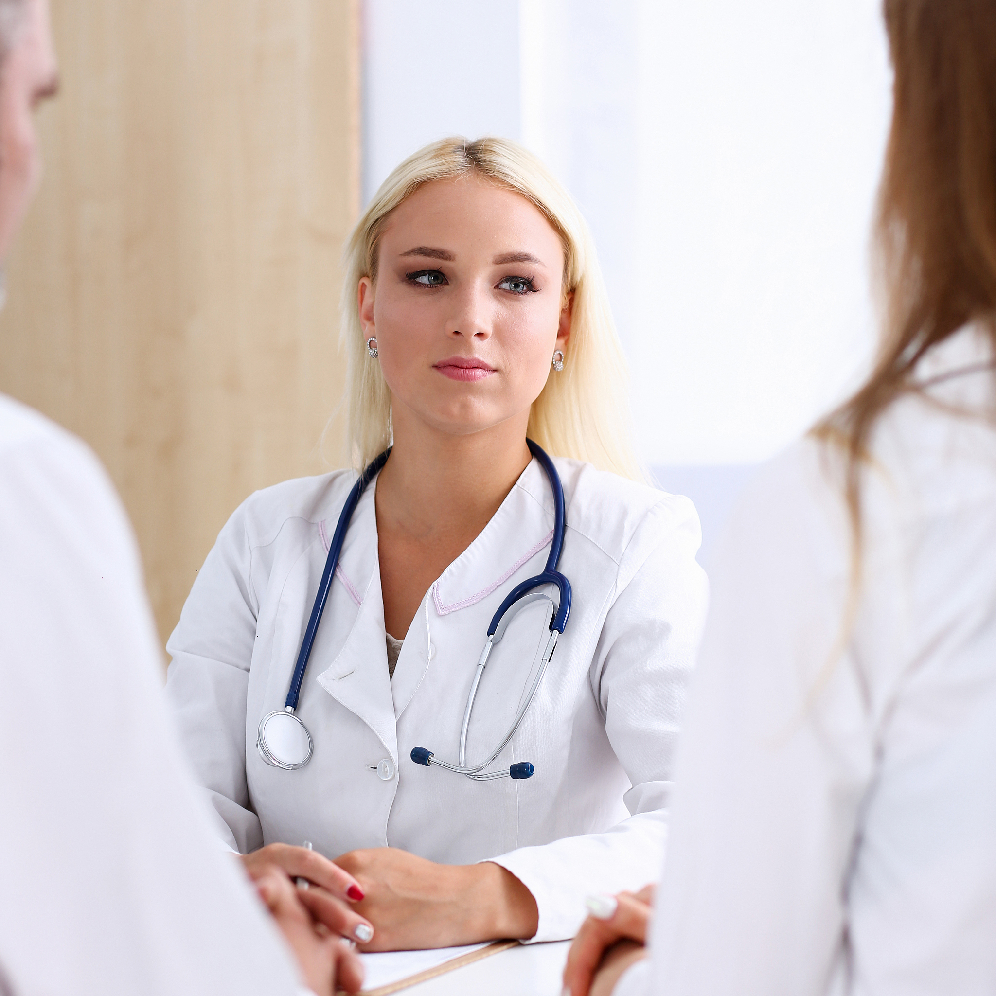 成都卫生学校护理专业就业方向：机遇与挑战