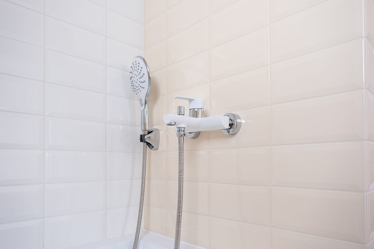 朗诗德四排水口安装教程：详细步骤图解