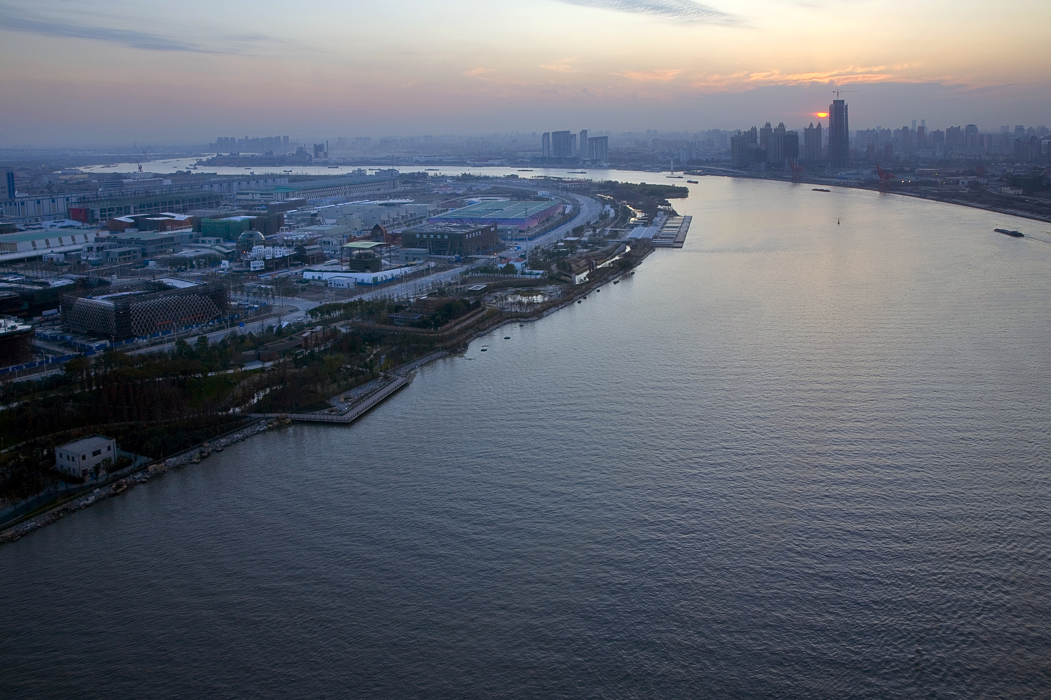 上海黄浦江