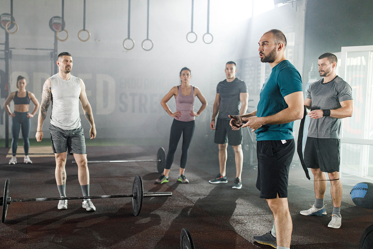 Gym Workout Conversation: Tips for Beginners and Fitness Goals