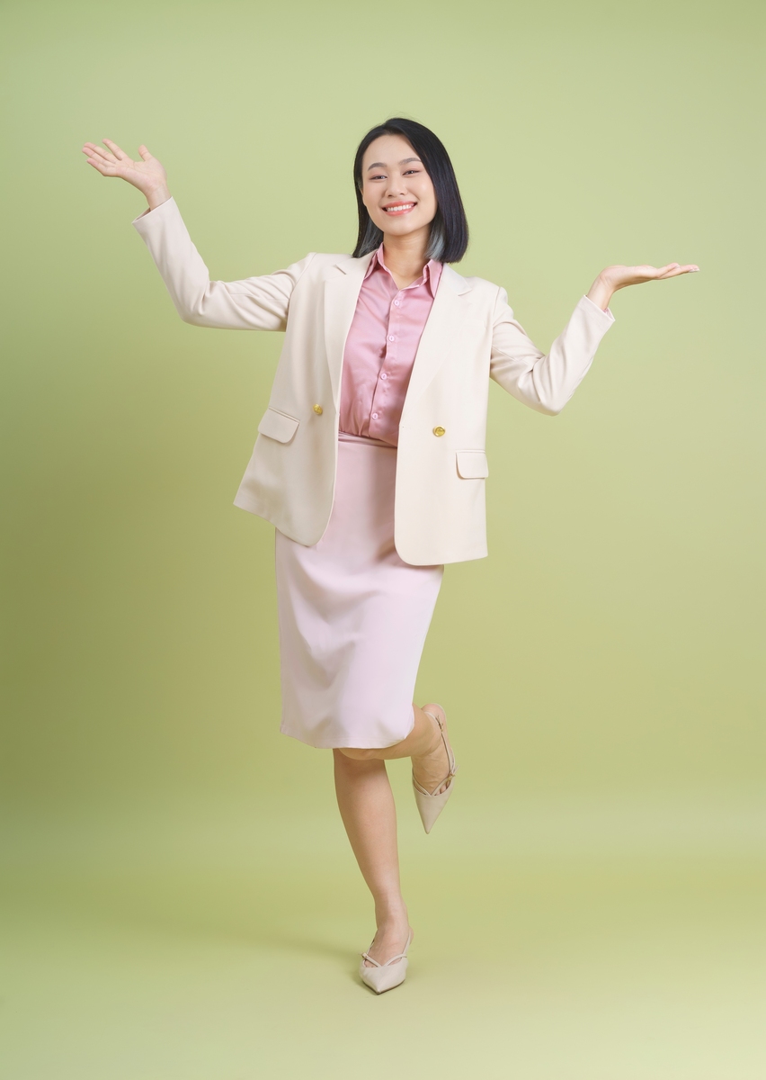 如何提升个人形象：内外兼修打造魅力自我