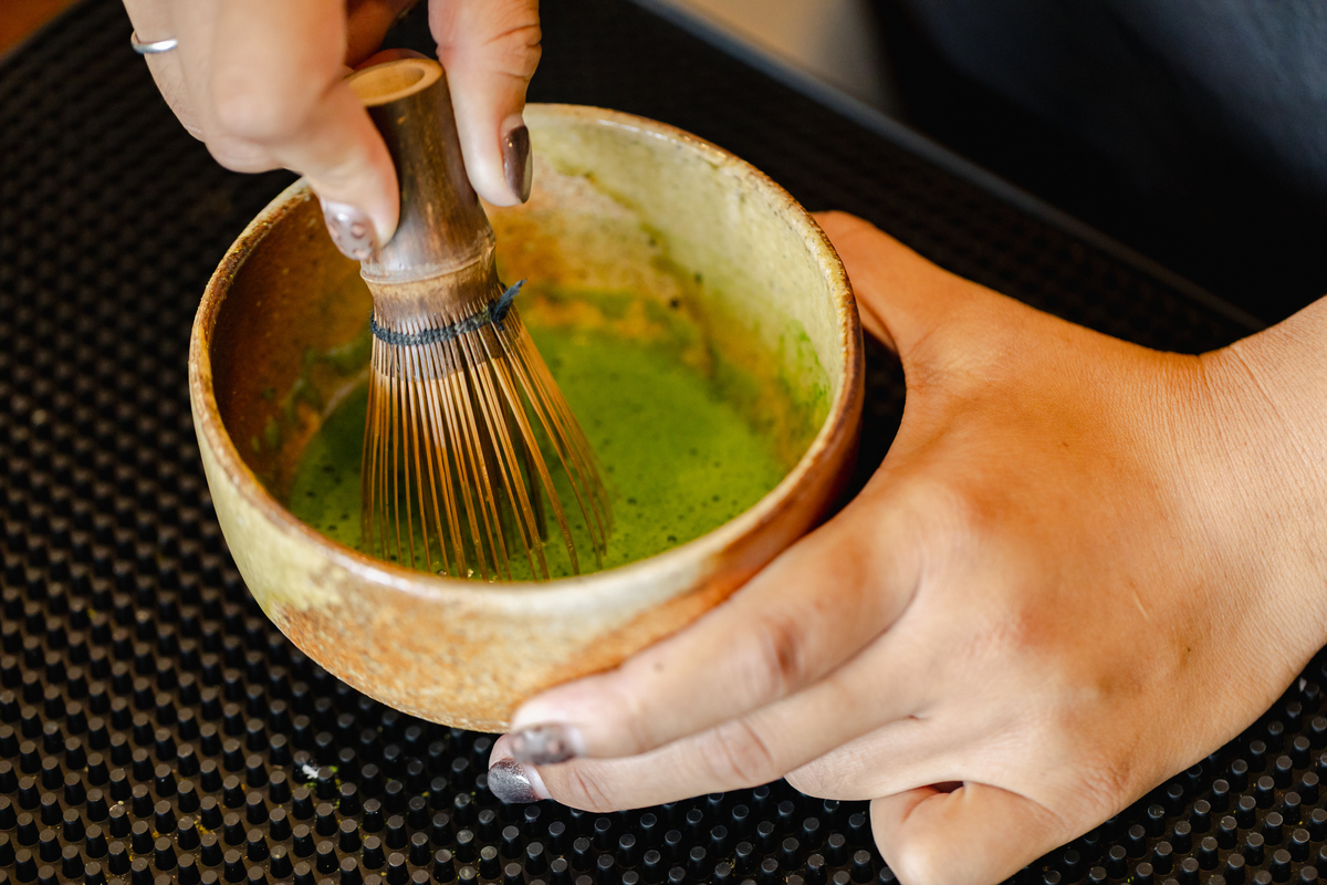 品茶步骤详解：从准备到回味，探索茶香的奥妙