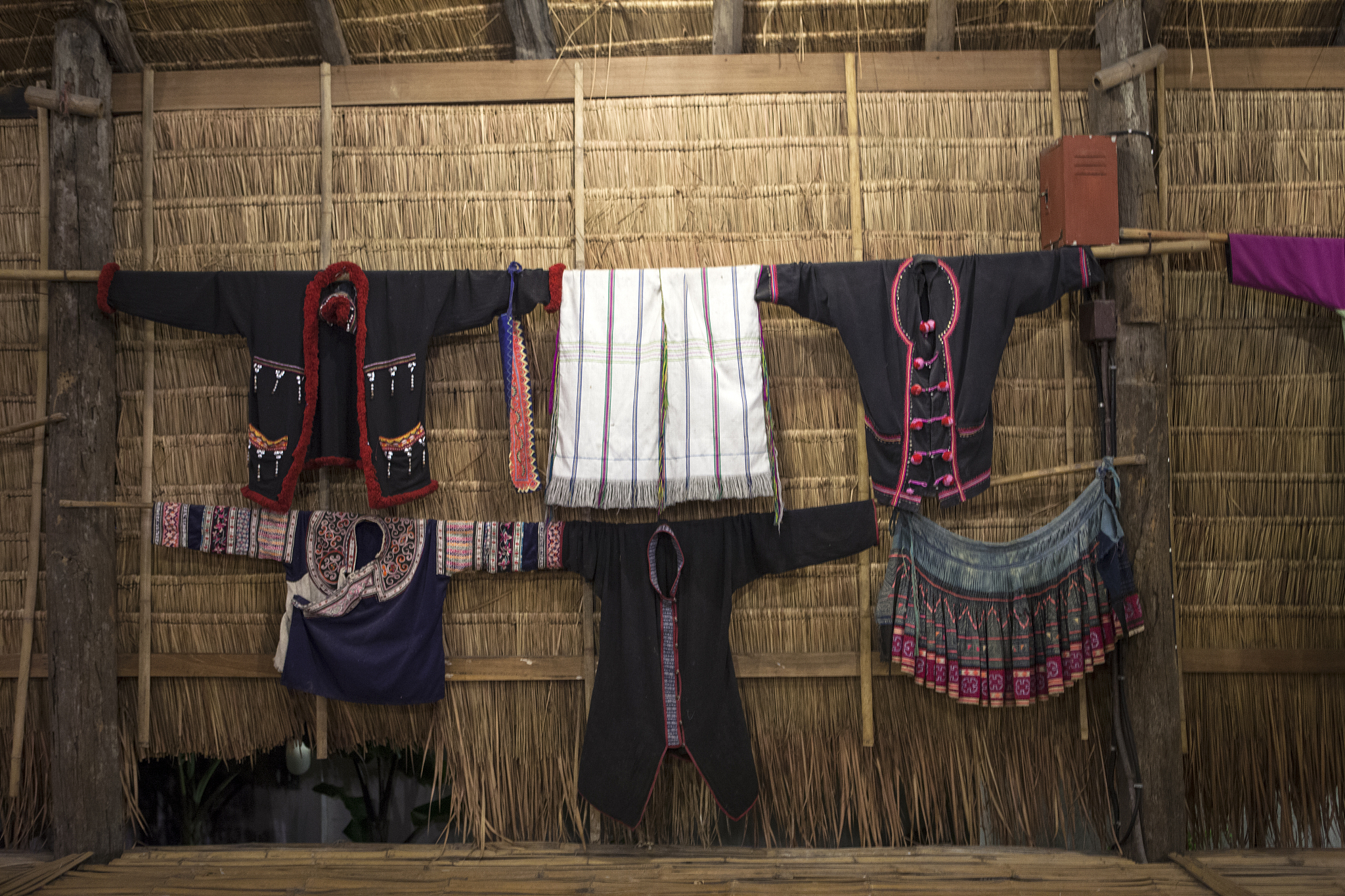 thai villagers costumes