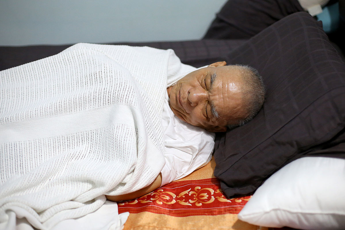 梦见喜欢的人被骗：预示担忧和不安