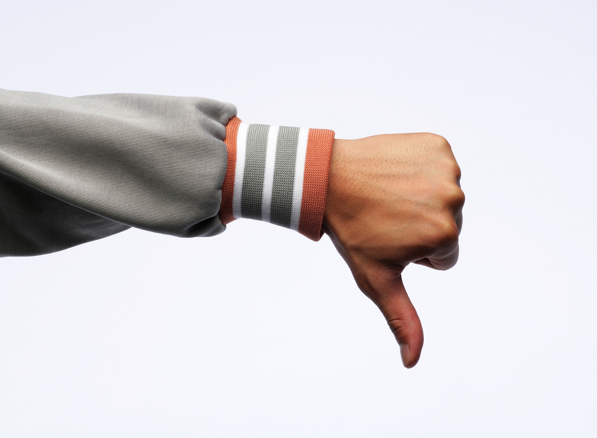 手臂肌肉抽搐原因及处理方法 - 健康指南