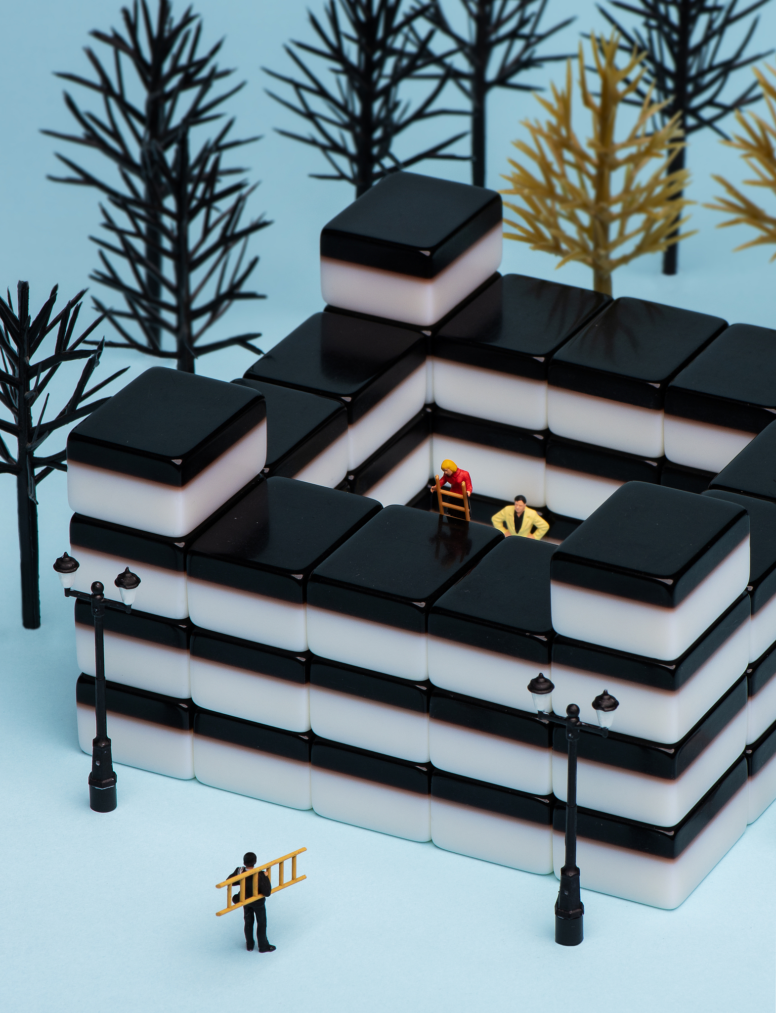 《围城》：批判现实主义的文学杰作，解析钱钟书的社会洞察