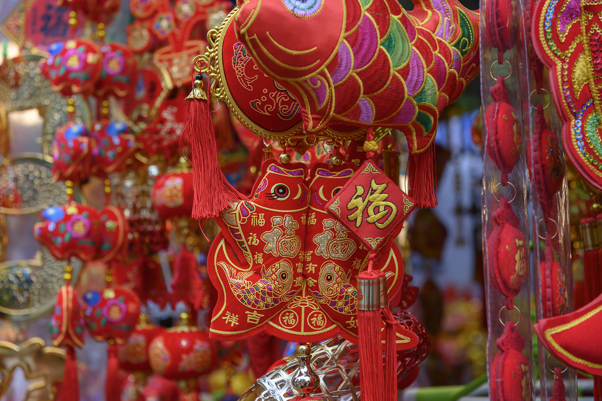 飘色：承载祈福与祝福的民间装饰艺术
