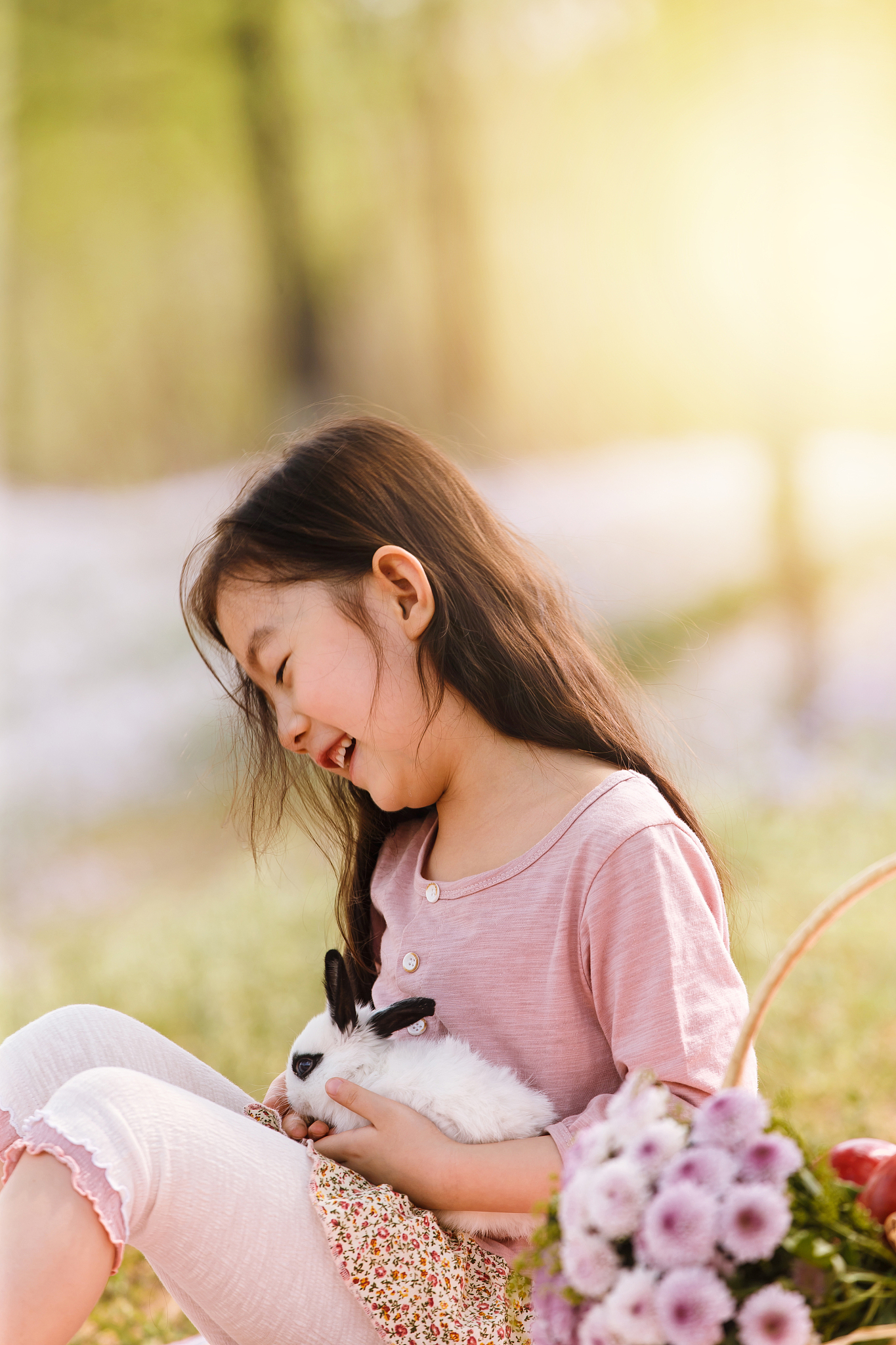 可爱女孩小雪：活力四射，善良温暖