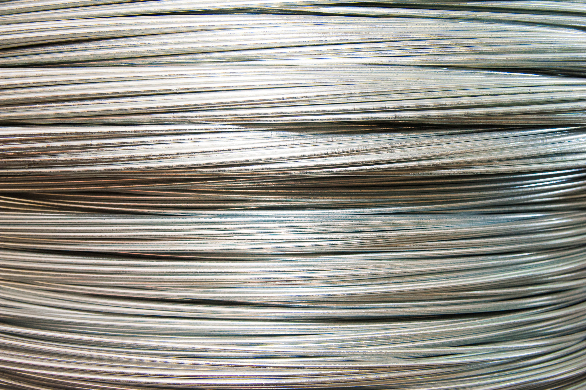 铝合金丝电塑性处理技术优势 - 提高塑性、强度和表面质量