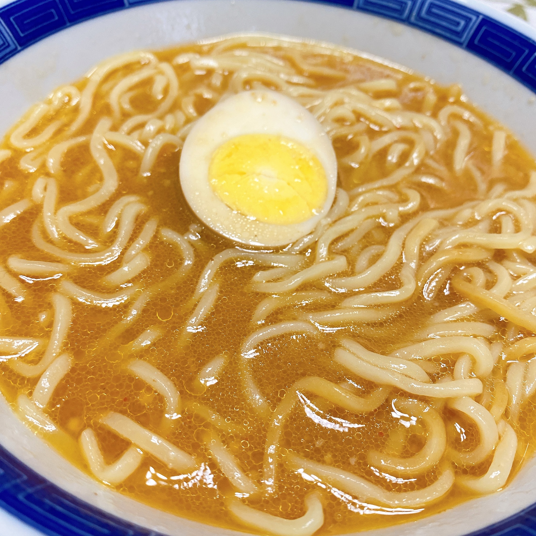 正宗日式拉面 | 丰富配料，多种口味，尽享美味