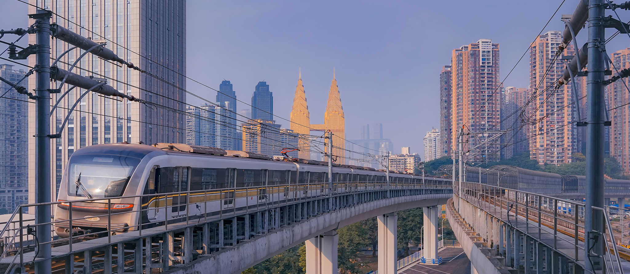 贵阳电子职业学校2019年轨道交通轻轨专业招生简介