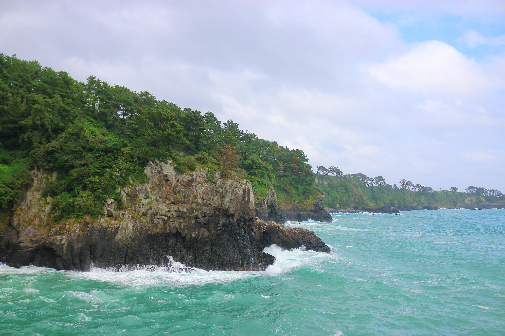 jeju coast, cliffs, waves, pangenduk,
