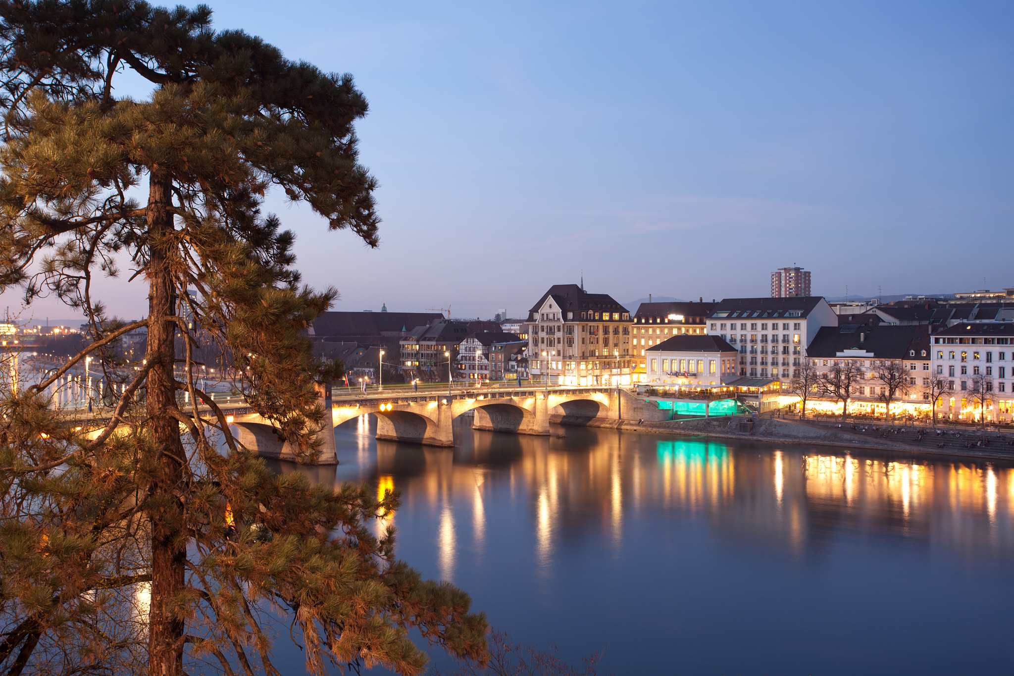 wettstein bridge over the river rhein at night