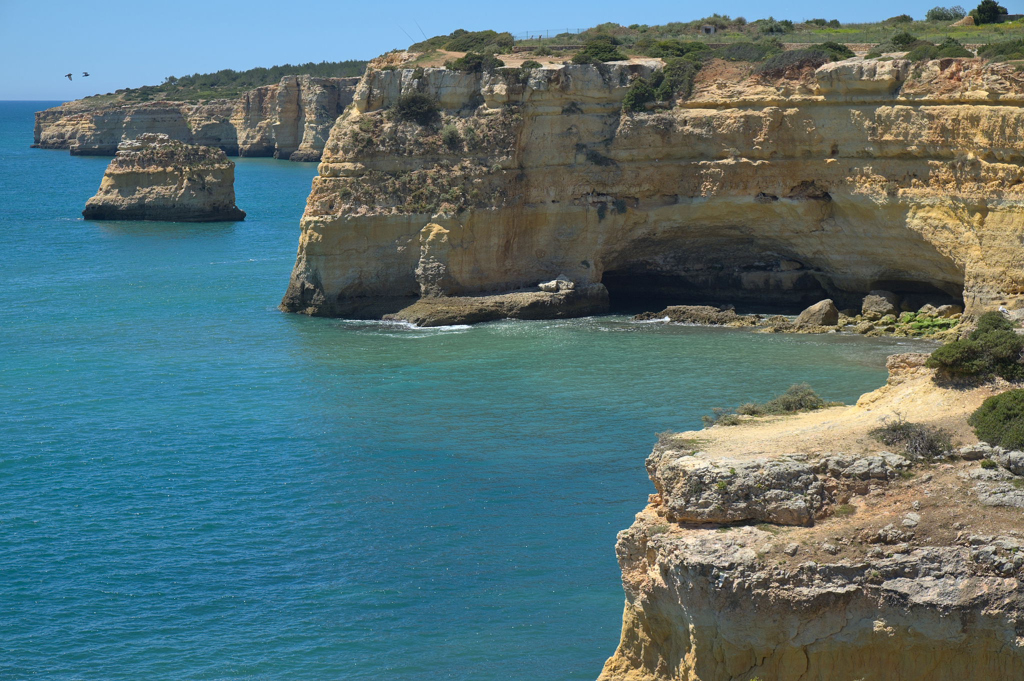 write me 4 Midjourney prompts of Chinese-style landscape sceneryand translated into Chinese at the end