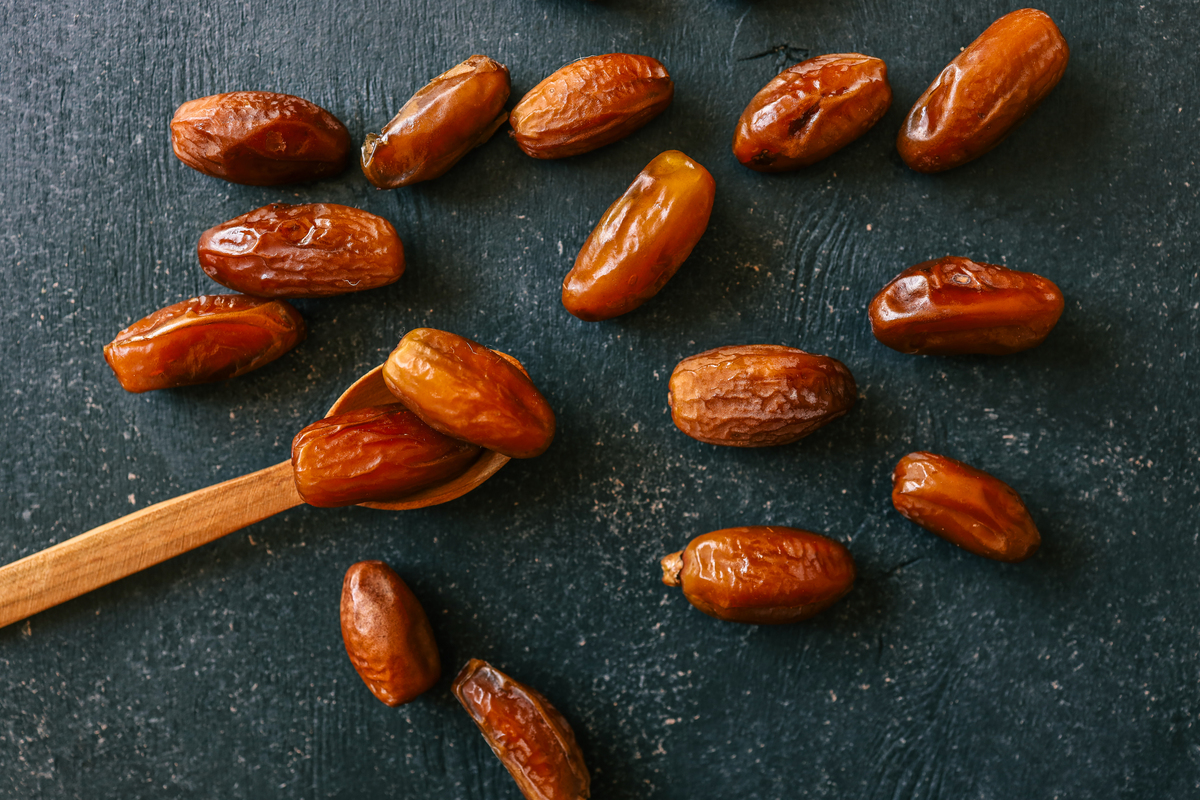 99元每包的新疆巴旦木奶枣的推广不少于300字