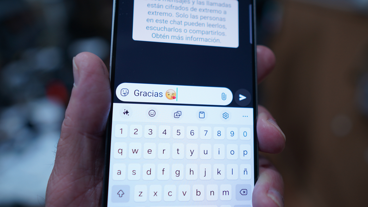 Android HomeFragment 代码分析及按钮位置调整