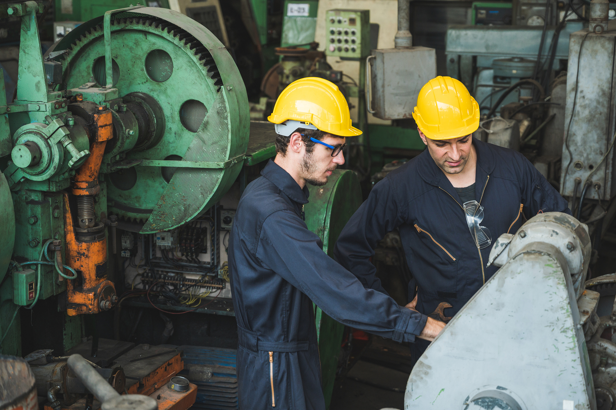 甘肃读矿山机械运行与维修专业可以到哪些学校