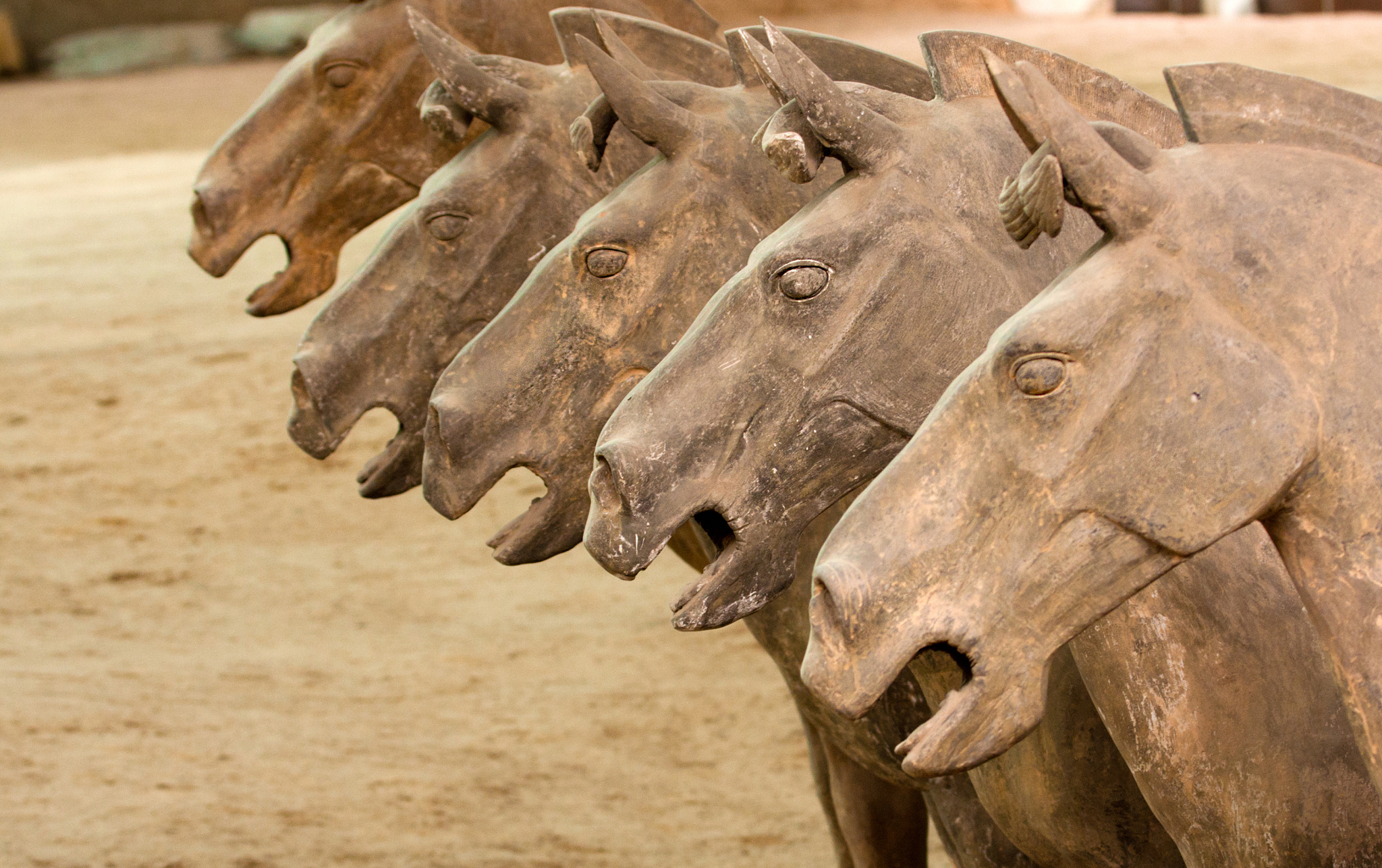 秦始皇：中国第一个皇帝的生平事迹