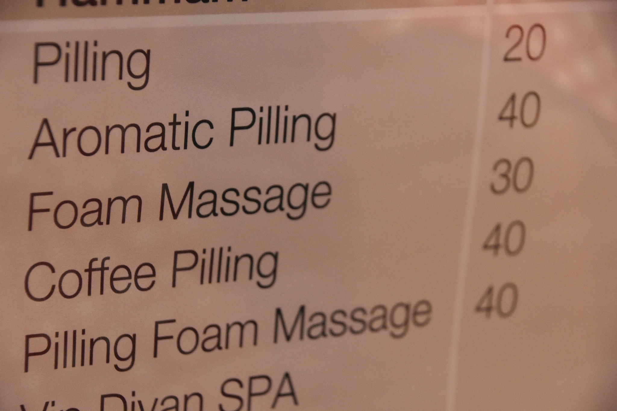 高灵敏度Nd0.67Sr0.33MnO3薄膜：宽温范围应用