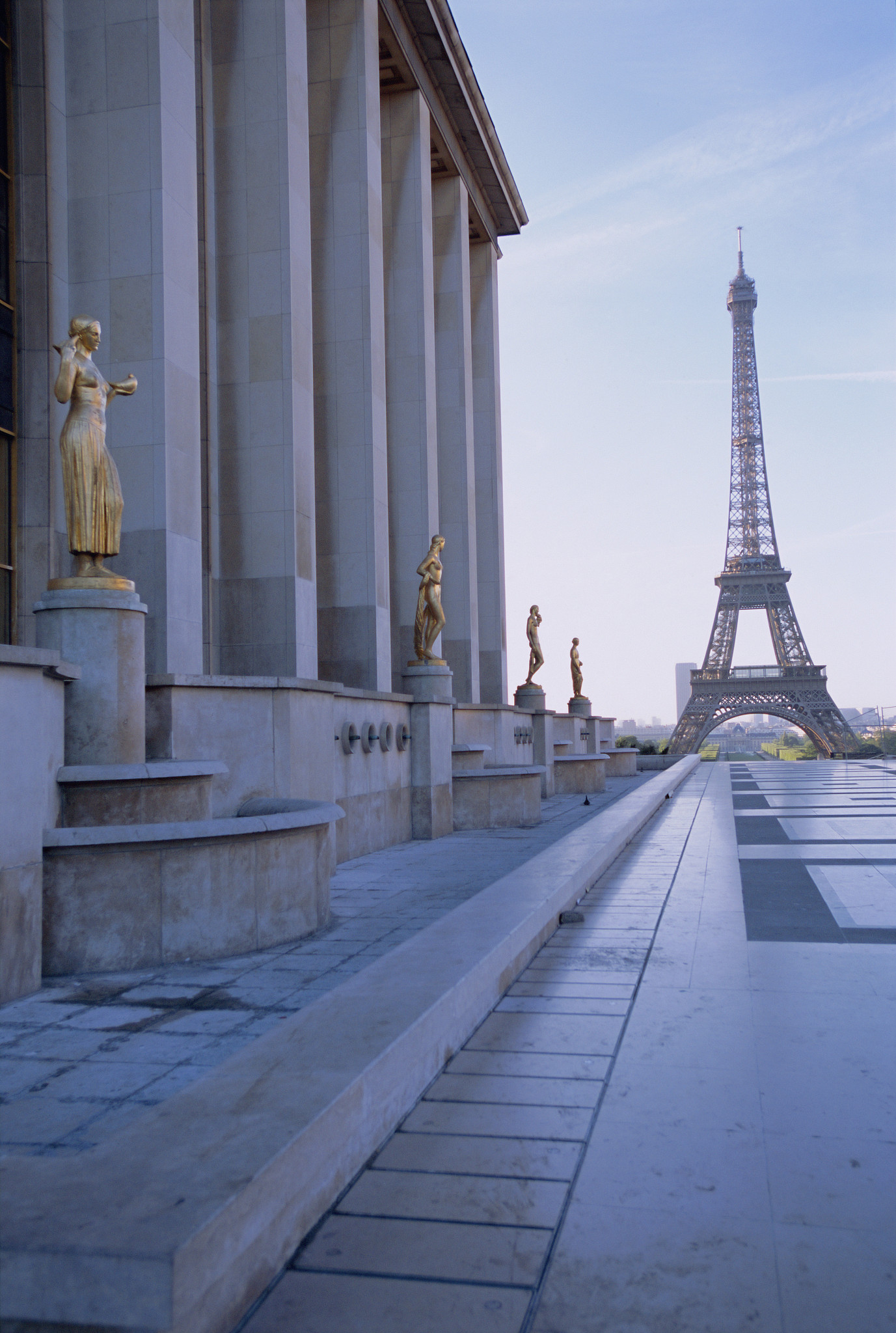 继续以Markdown代码编写以下内容