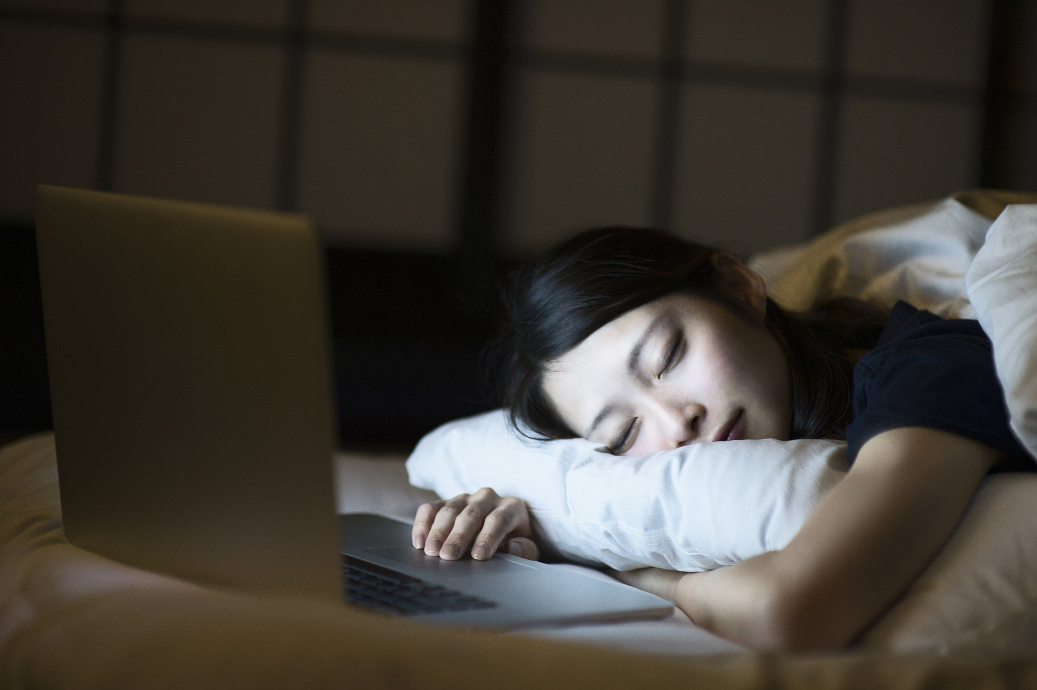 woman sleeping on the bed.