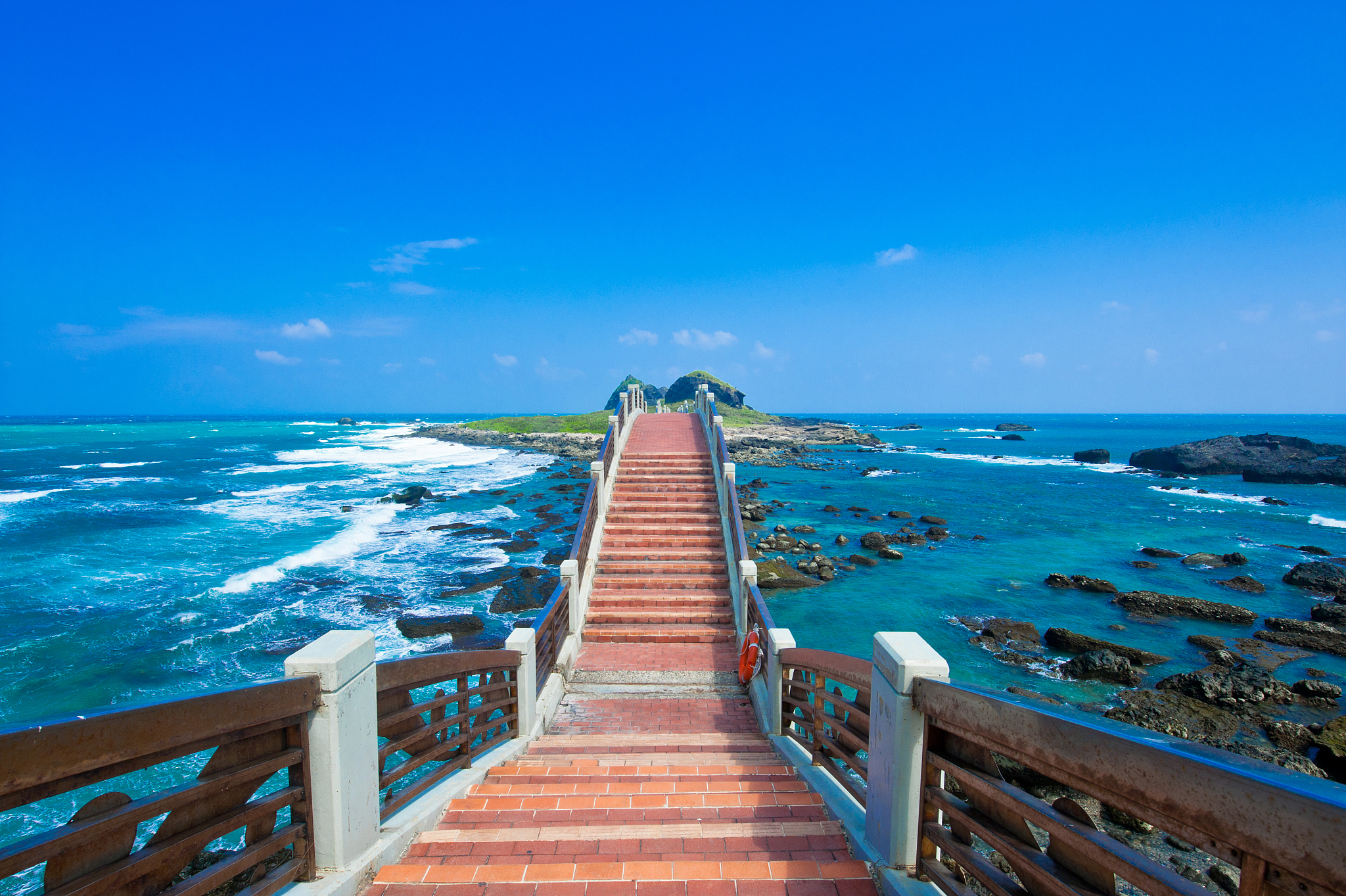 成都怎么去涠洲岛有什么好的涠洲岛攻略方案