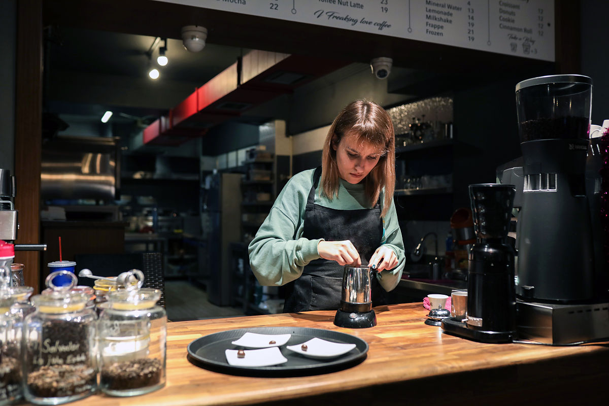 湖北初中生可报考卫校？最新政策解读及准备建议