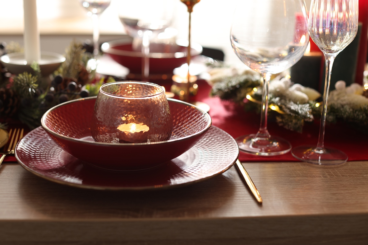 Write a 650-word speech on Chinese wine table culture