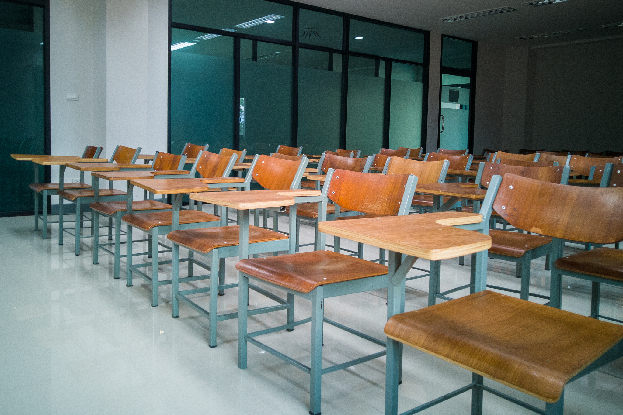 云南三鑫职业技术学院寝室宿舍条件与学校食堂环境怎么样