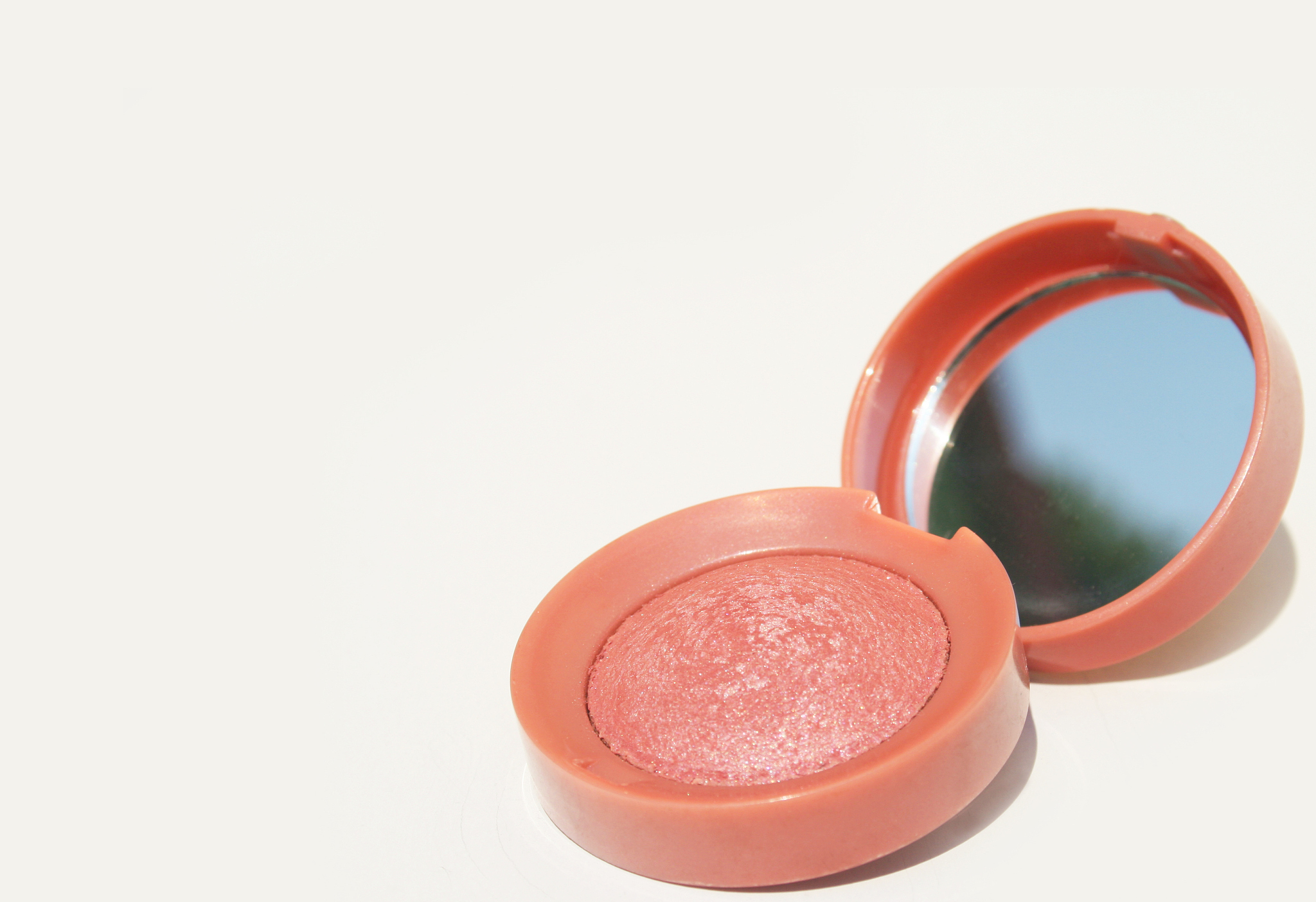 50个福能源红石榴晶透气垫BB霜百度经常问的标题