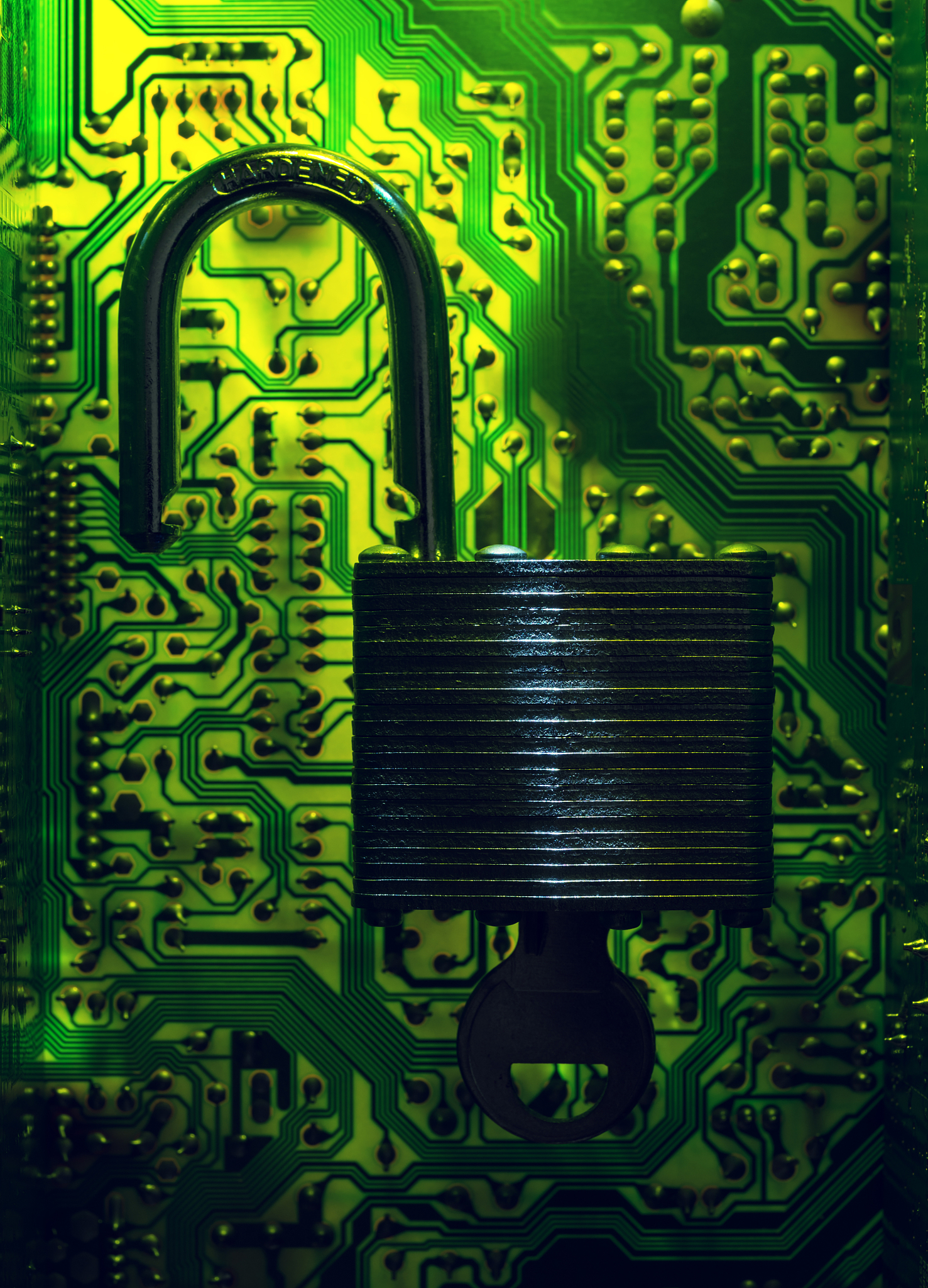 现在的企业都在做数字化转型要在安全管理方面做安全左移请问安全左移指的是什么？左移至哪个阶段？左移的好处有哪些