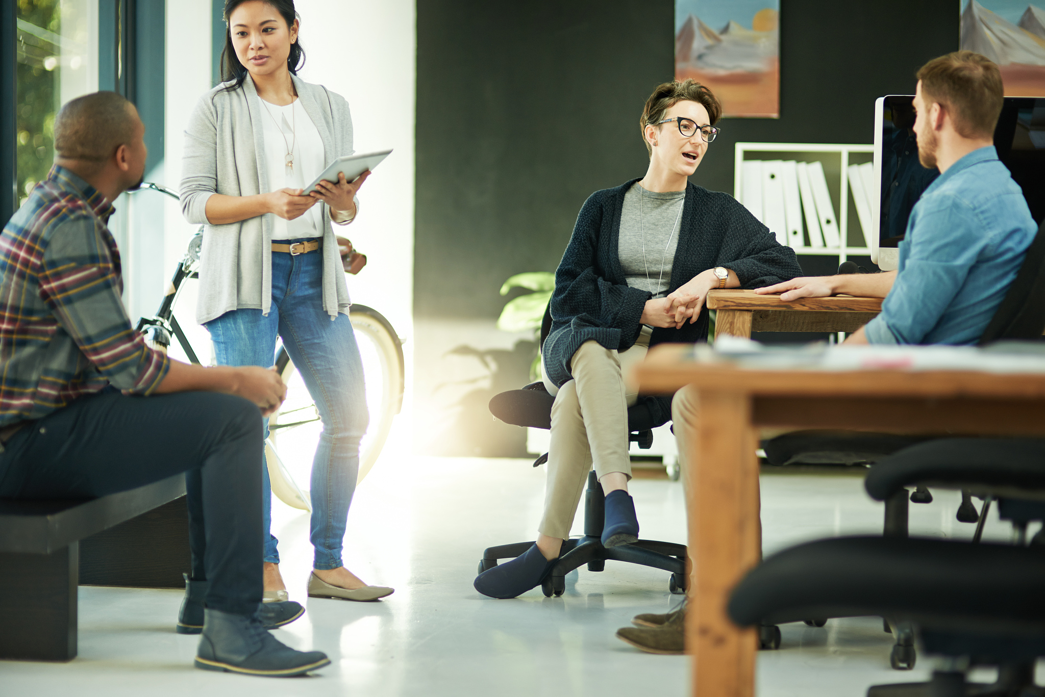 劳逸结合的名言1 工作是生活的一部分但不是全部。 - 罗伯特·布朗2 休息是为了走更长远的路。 - 莎士比亚3 劳逸结合让生命更美好。 - 佚名4 劳逸结合让生活更有意义。 - 佚名5 生活不是为了工作而是工作为了生活。 - 佚名6 生命不是为了忙碌而是忙碌为了生命。 - 佚名7 工作是为了生活生活不是为了工作。 - 佚名8 适度的休息让你更有精力地工作。 - 佚名9 劳逸结合让你的身心更健康。